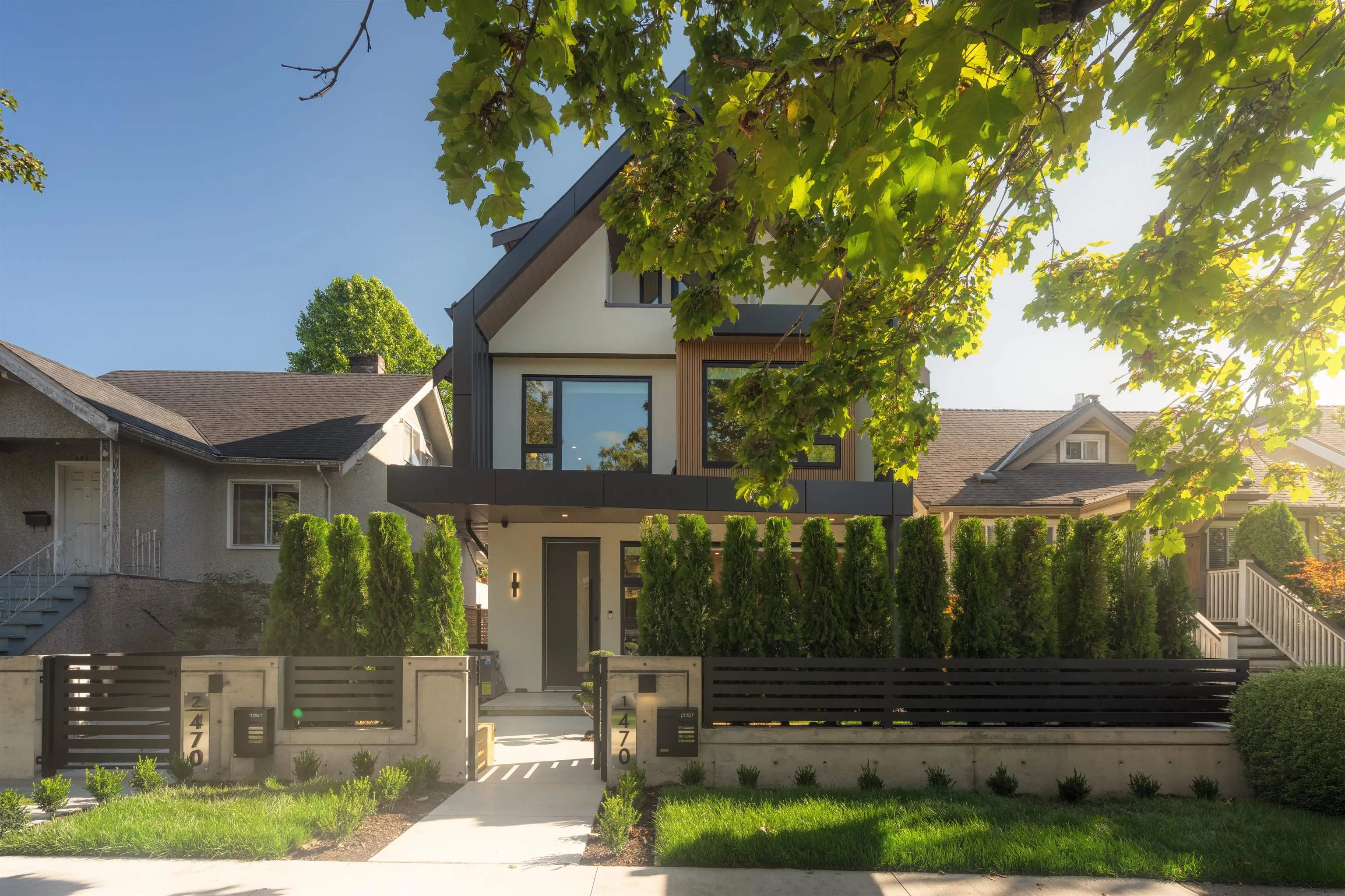 470 W 20 Avenue #1