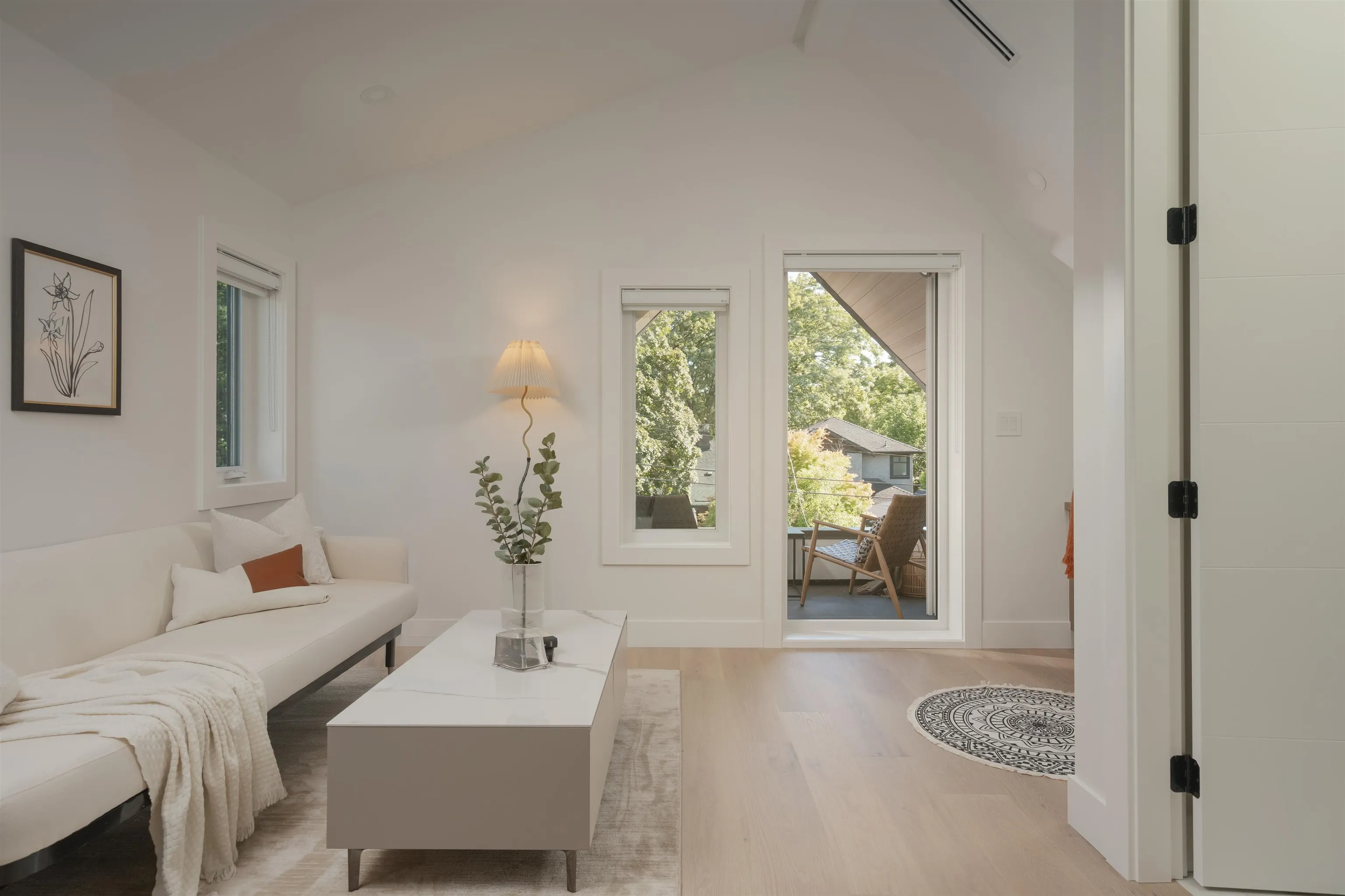 470 W 20 Avenue #2