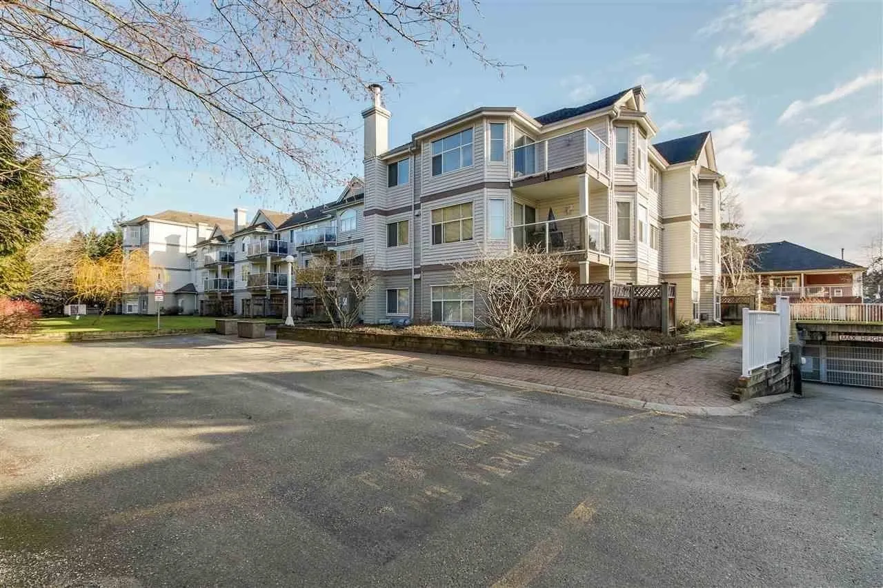12739 72 Avenue #207
