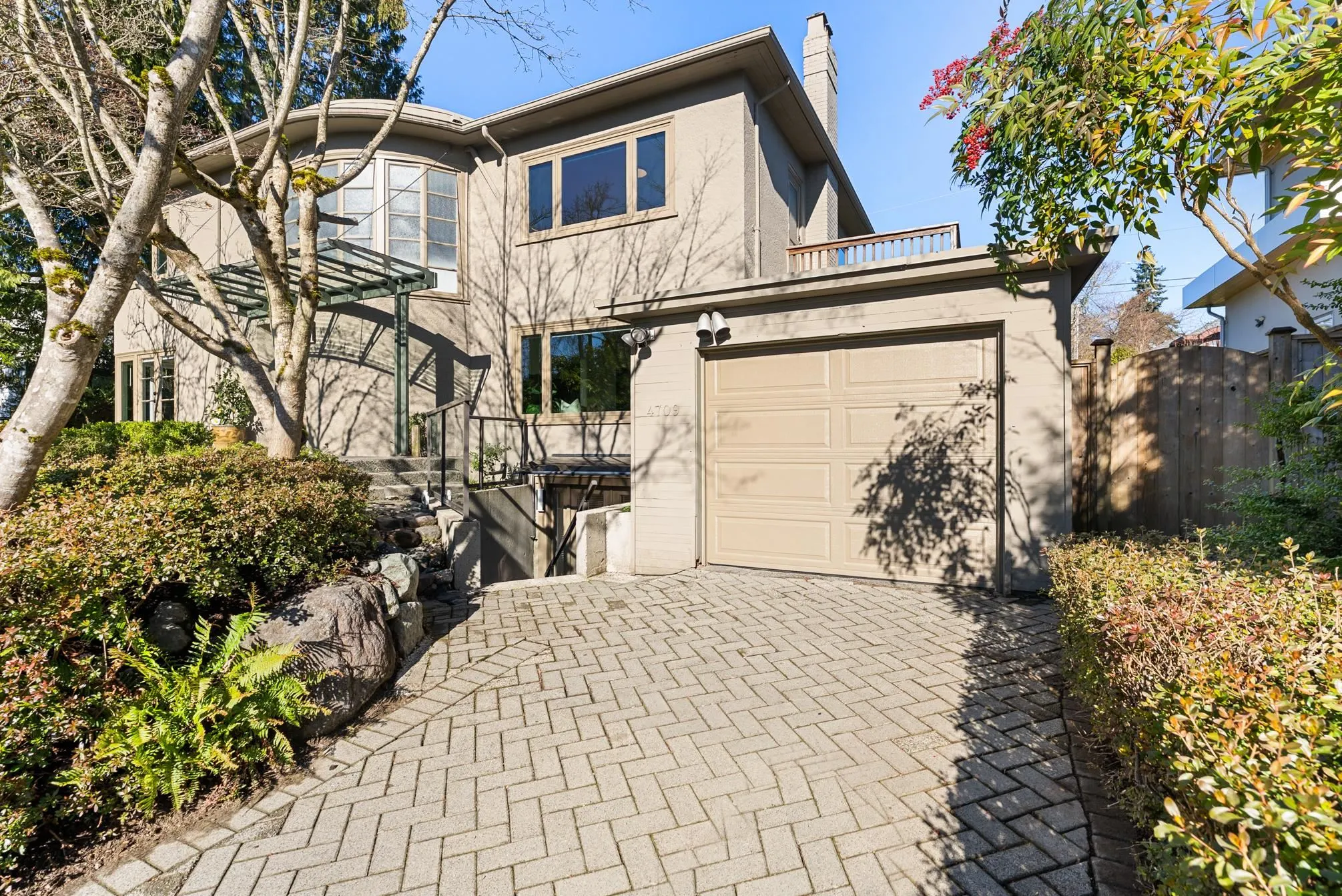 4709 Chancellor Boulevard