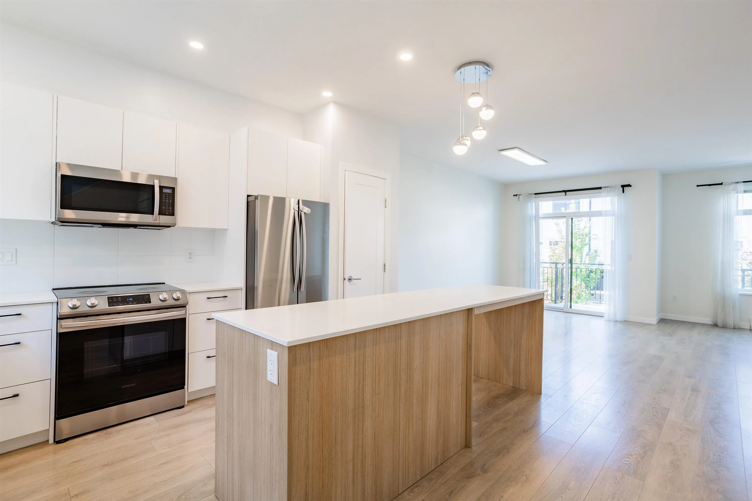 15235 Sitka Drive #33