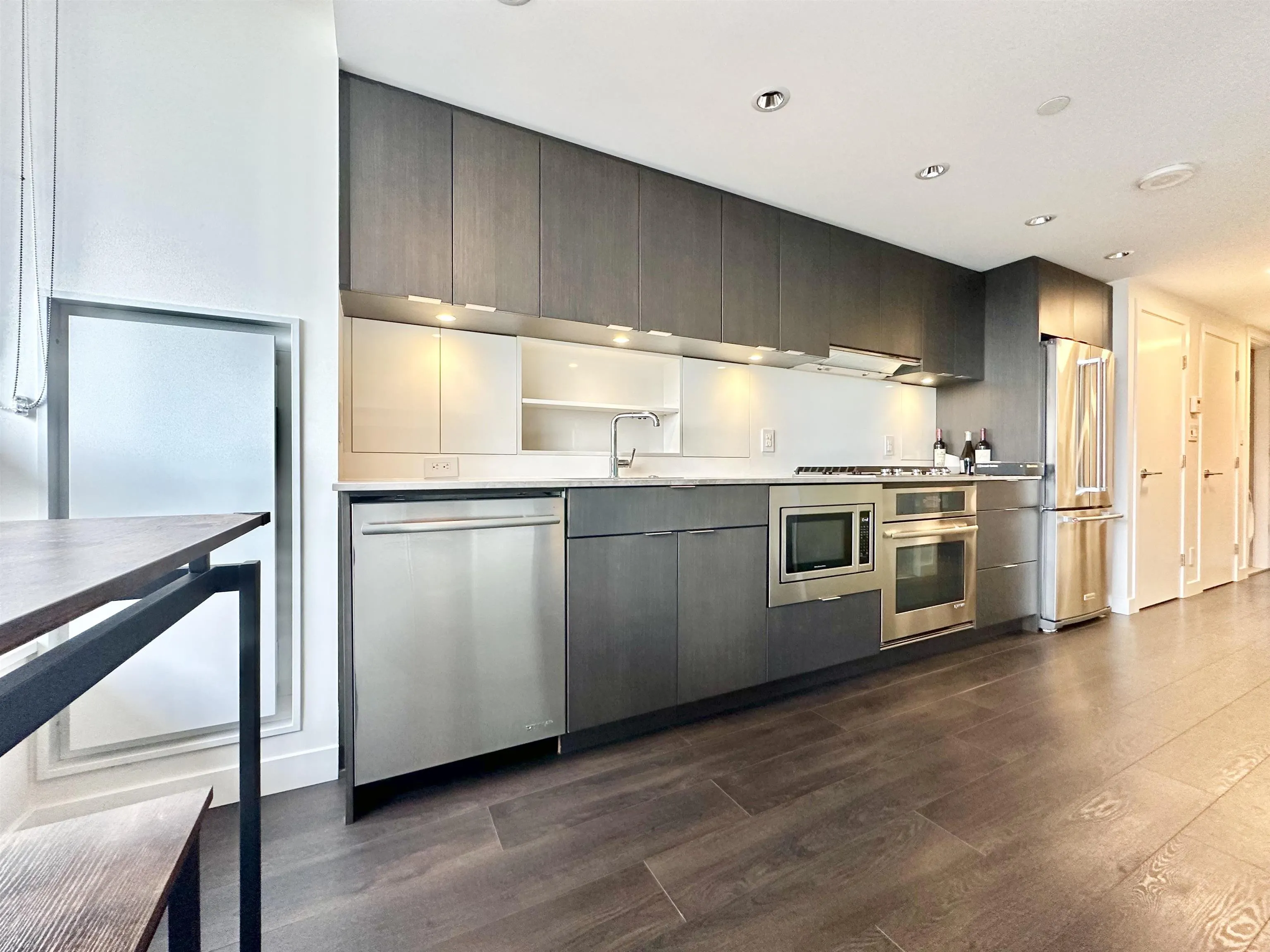 111 1st E Avenue #1103