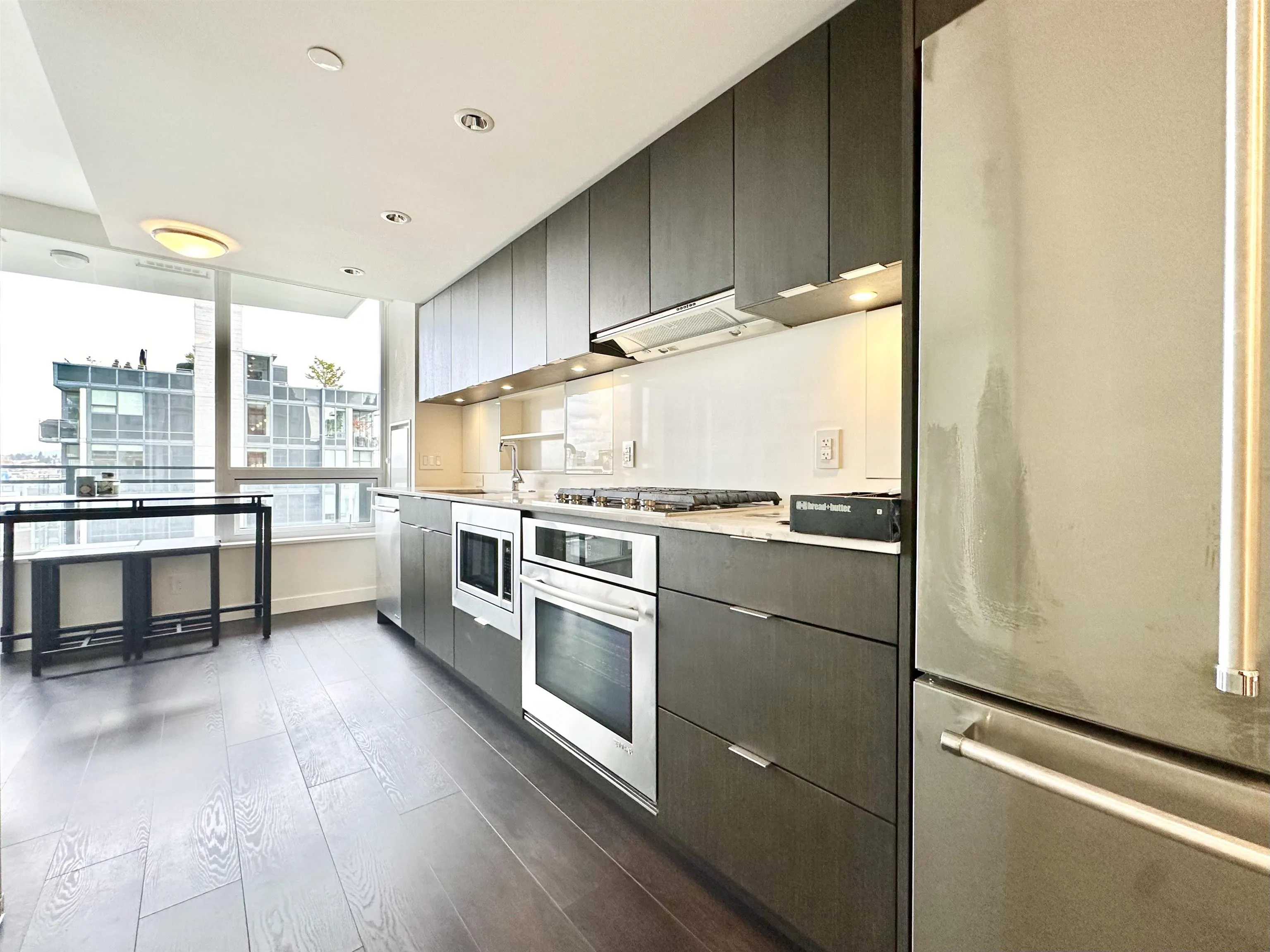 111 1st E Avenue #1103