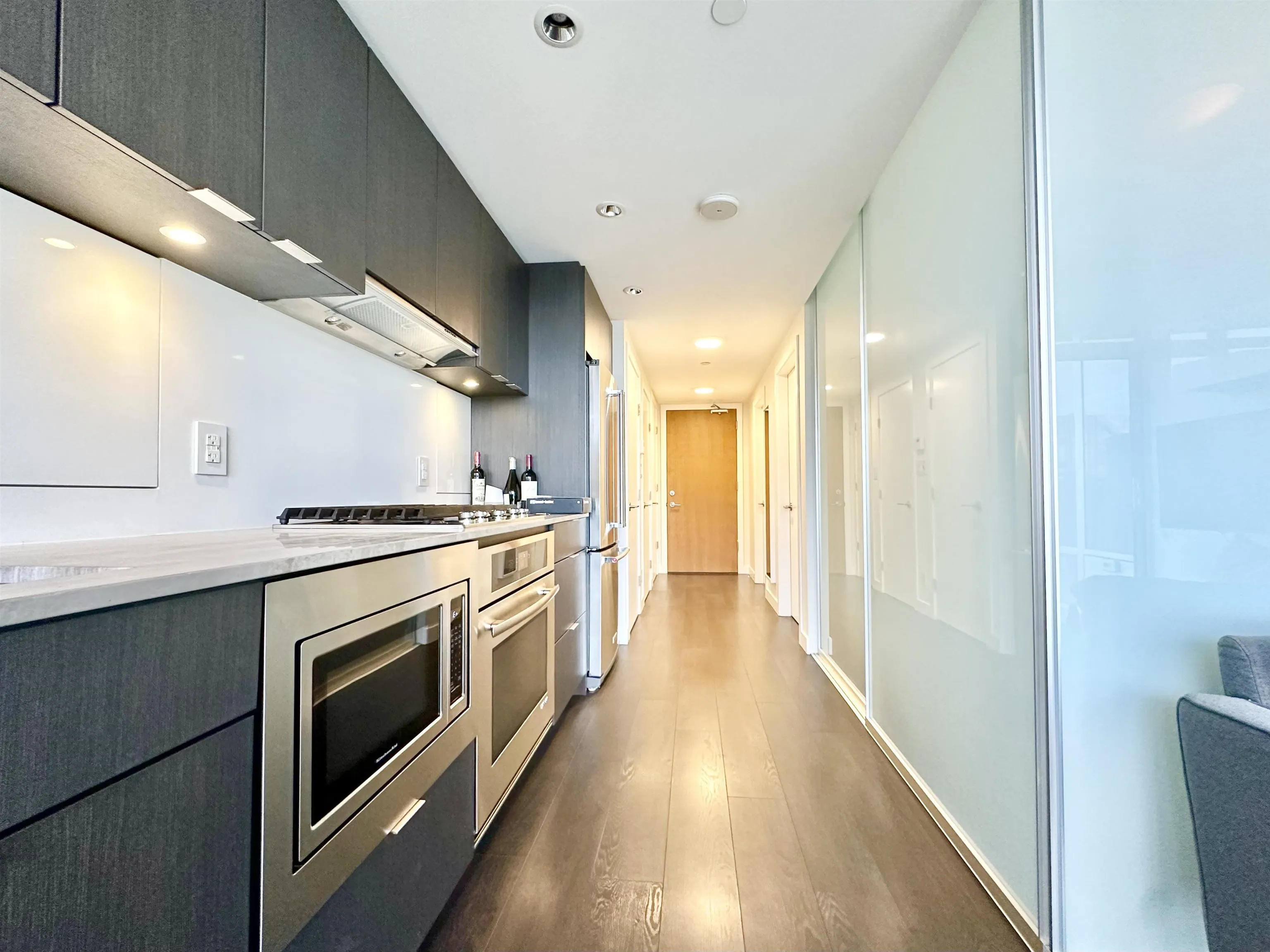 111 1st E Avenue #1103