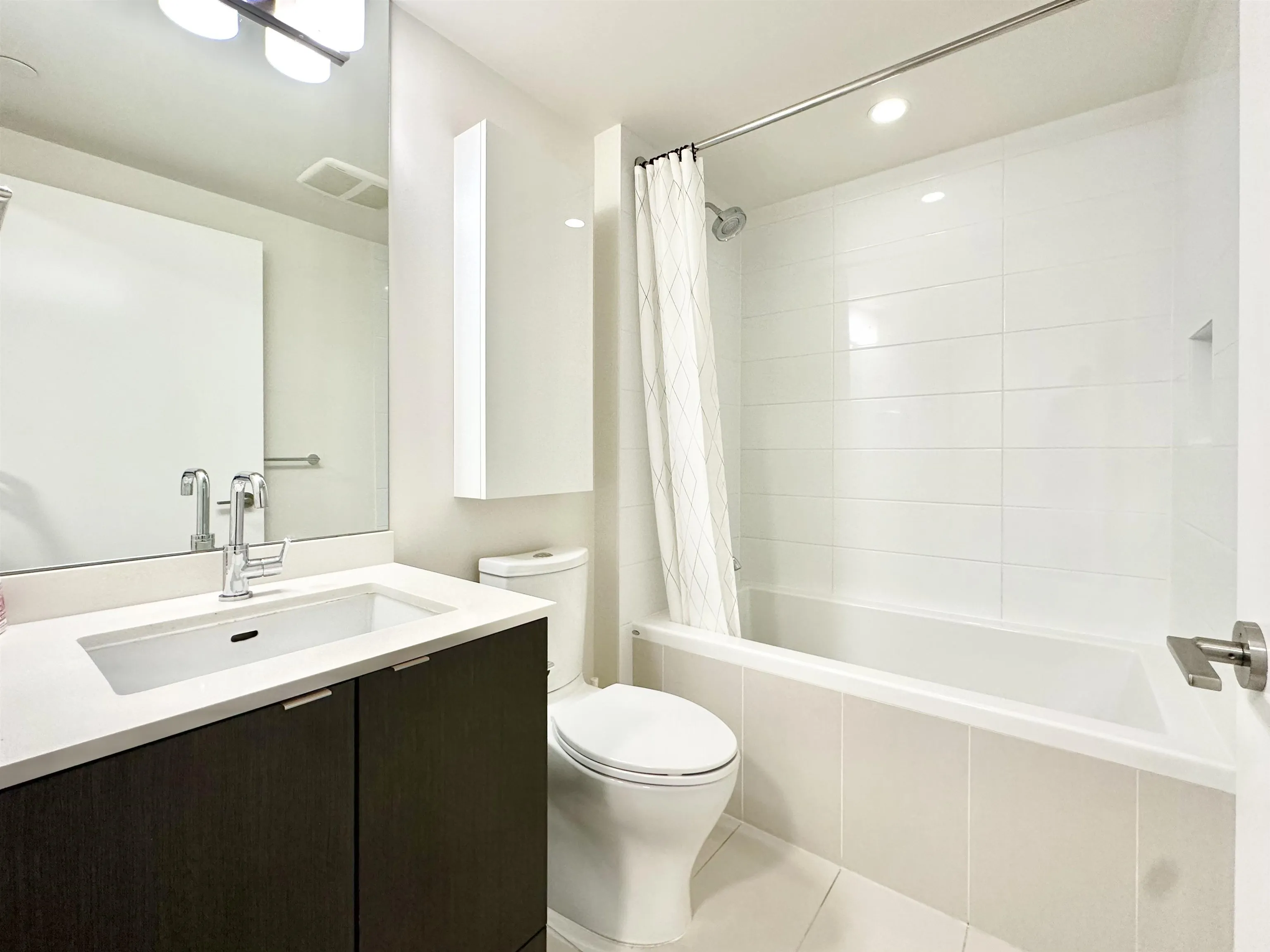 111 1st E Avenue #1103