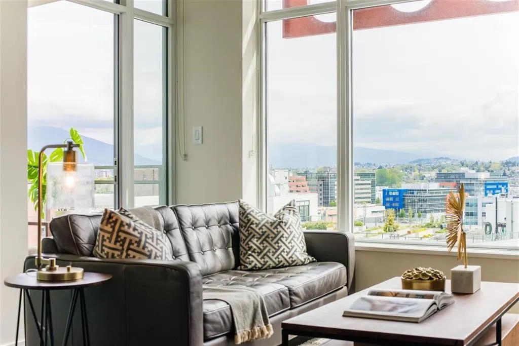 111 E 1st Avenue #1202