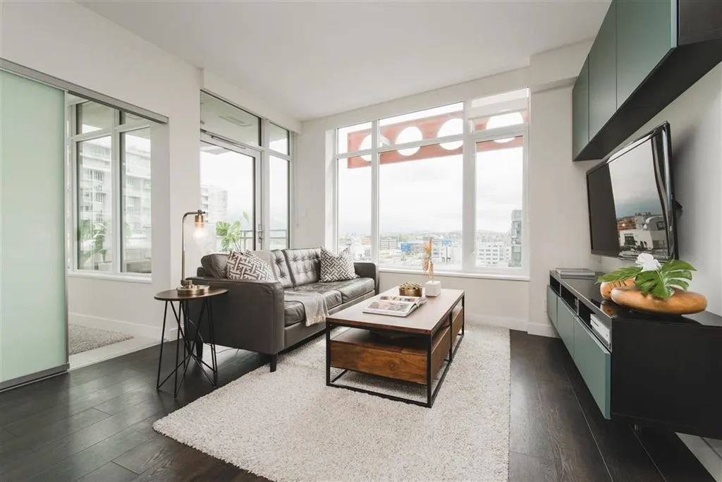 111 E 1st Avenue #1202