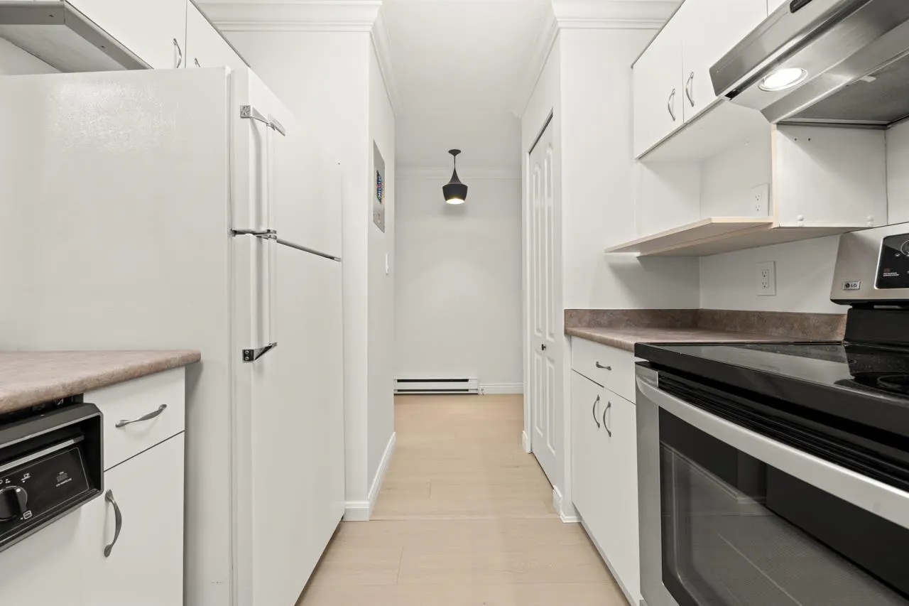 526 W 13th Avenue #104