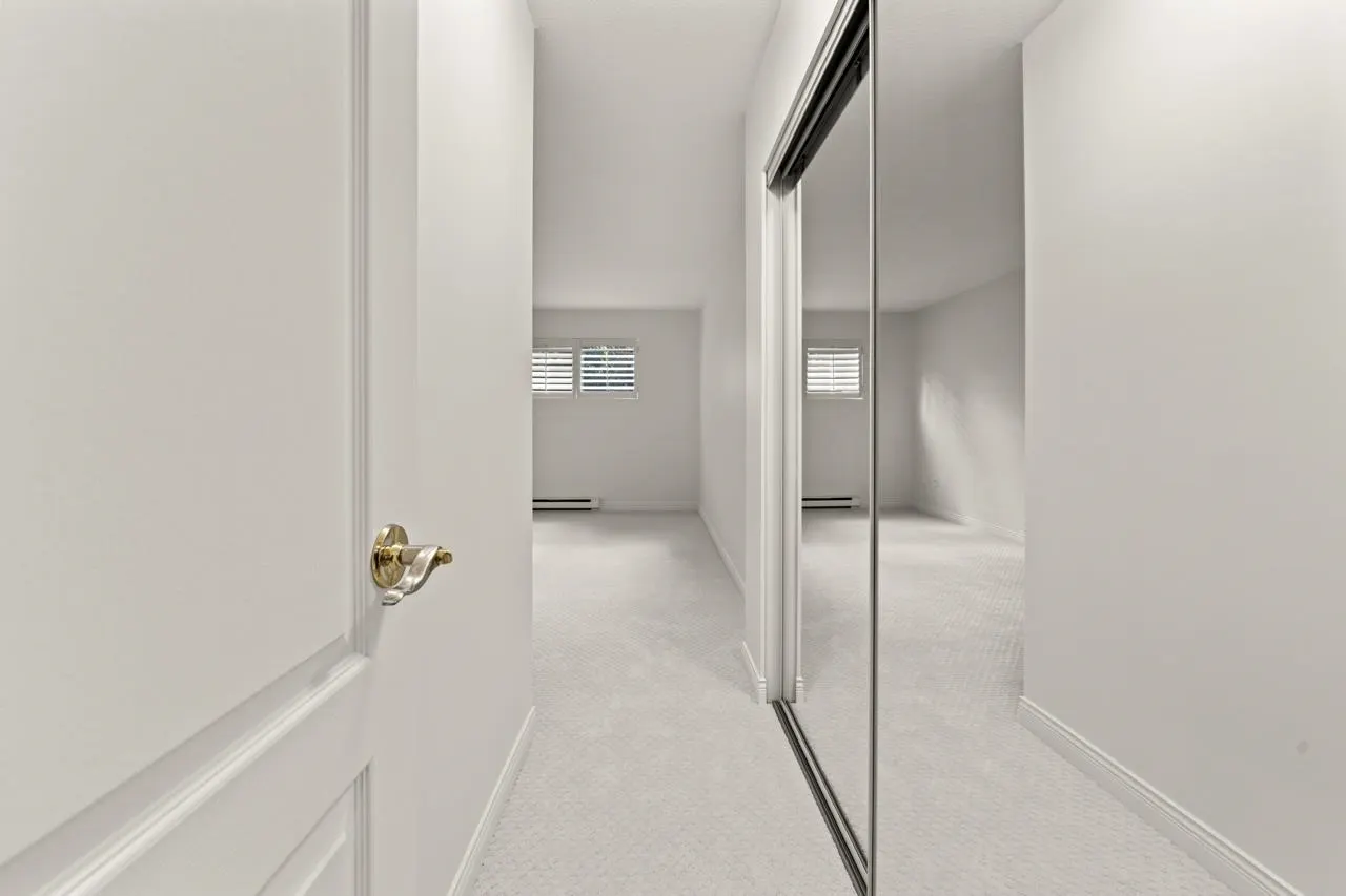 526 W 13th Avenue #104