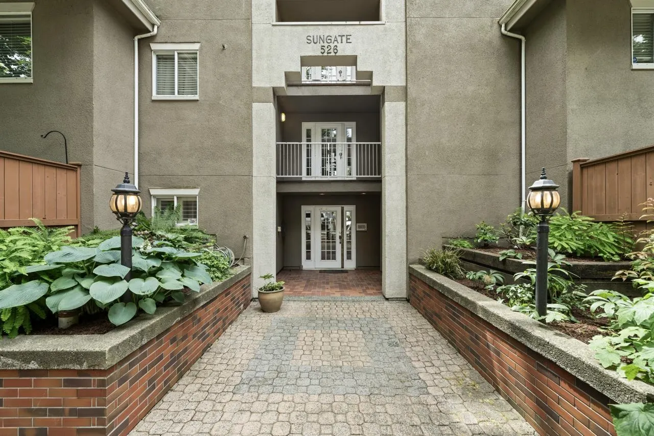 526 W 13th Avenue #104