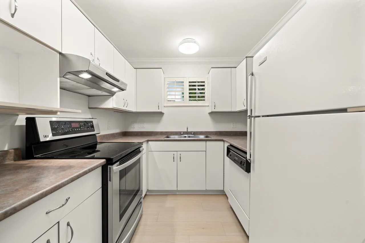 526 W 13th Avenue #104