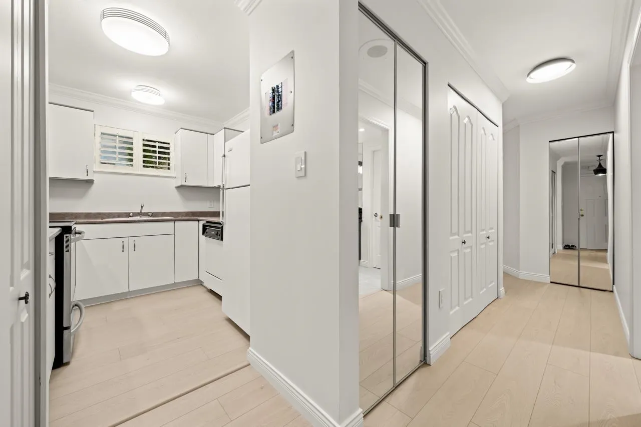 526 W 13th Avenue #104