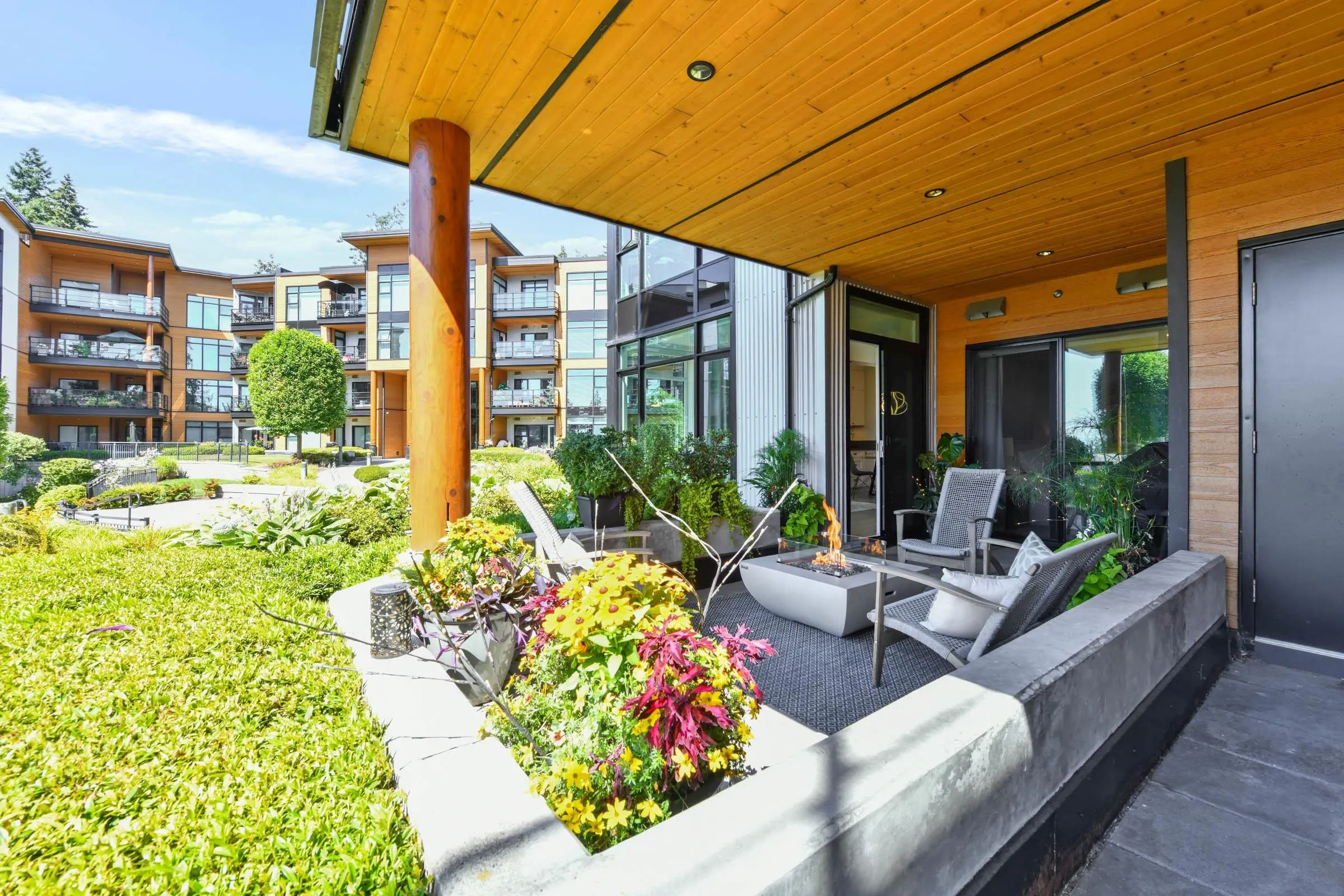 14855 Thrift Avenue #216