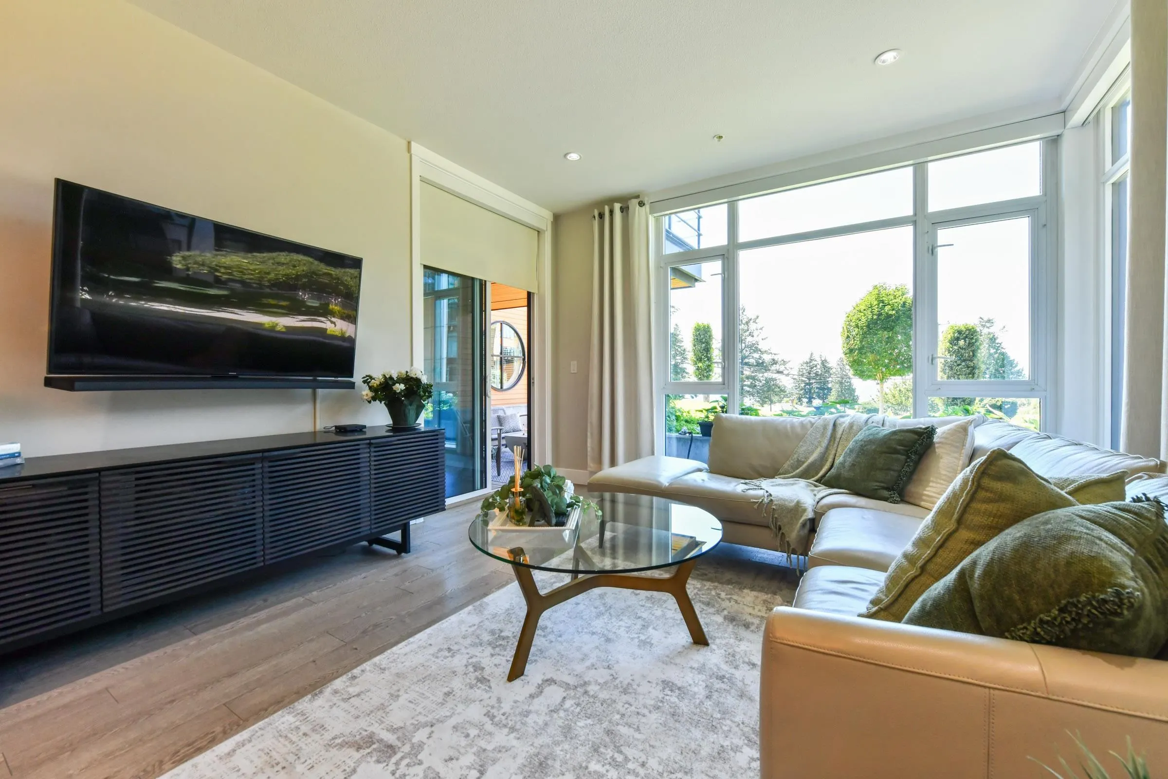 14855 Thrift Avenue #216