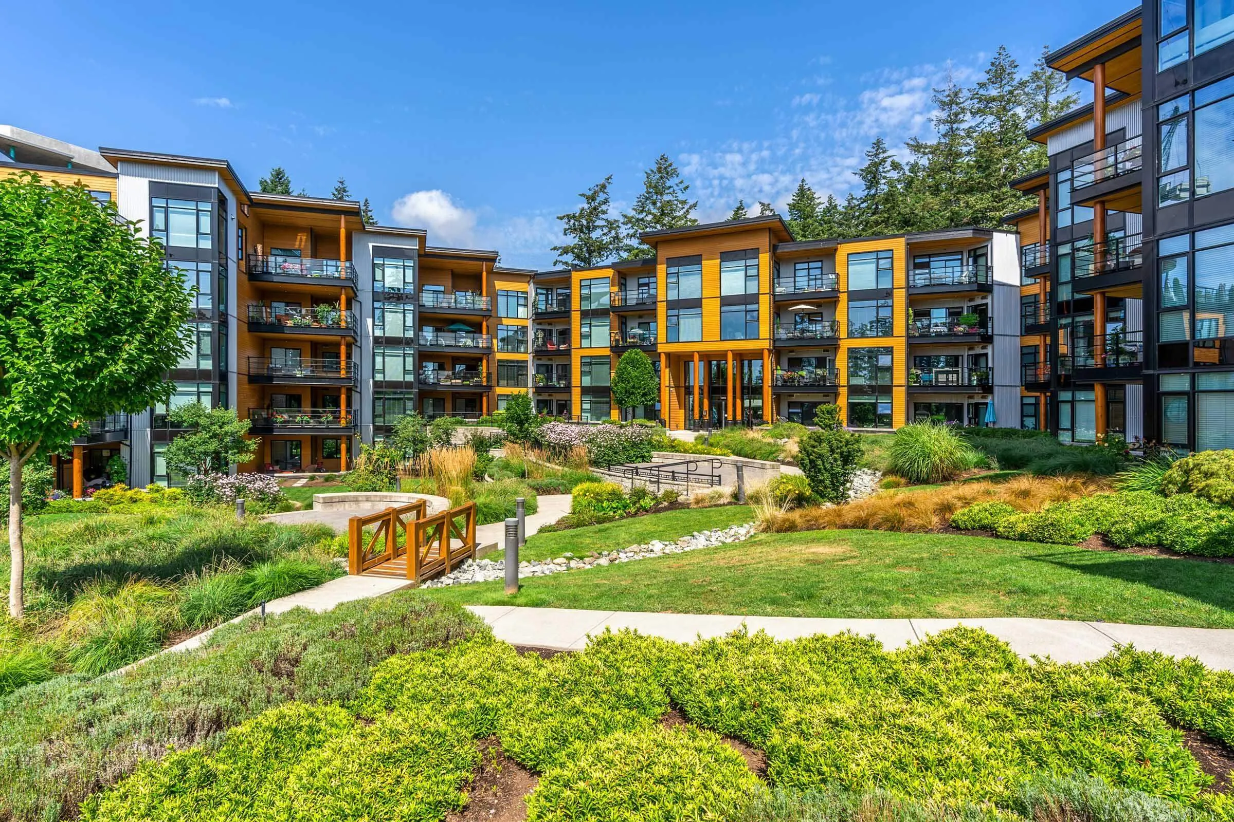 14855 Thrift Avenue #216