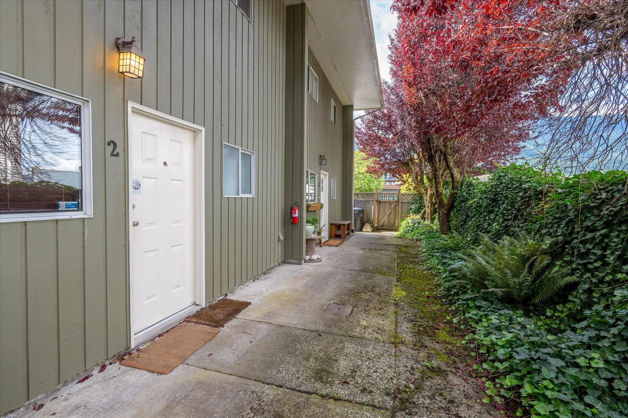 40327 Diamond Head Road #2