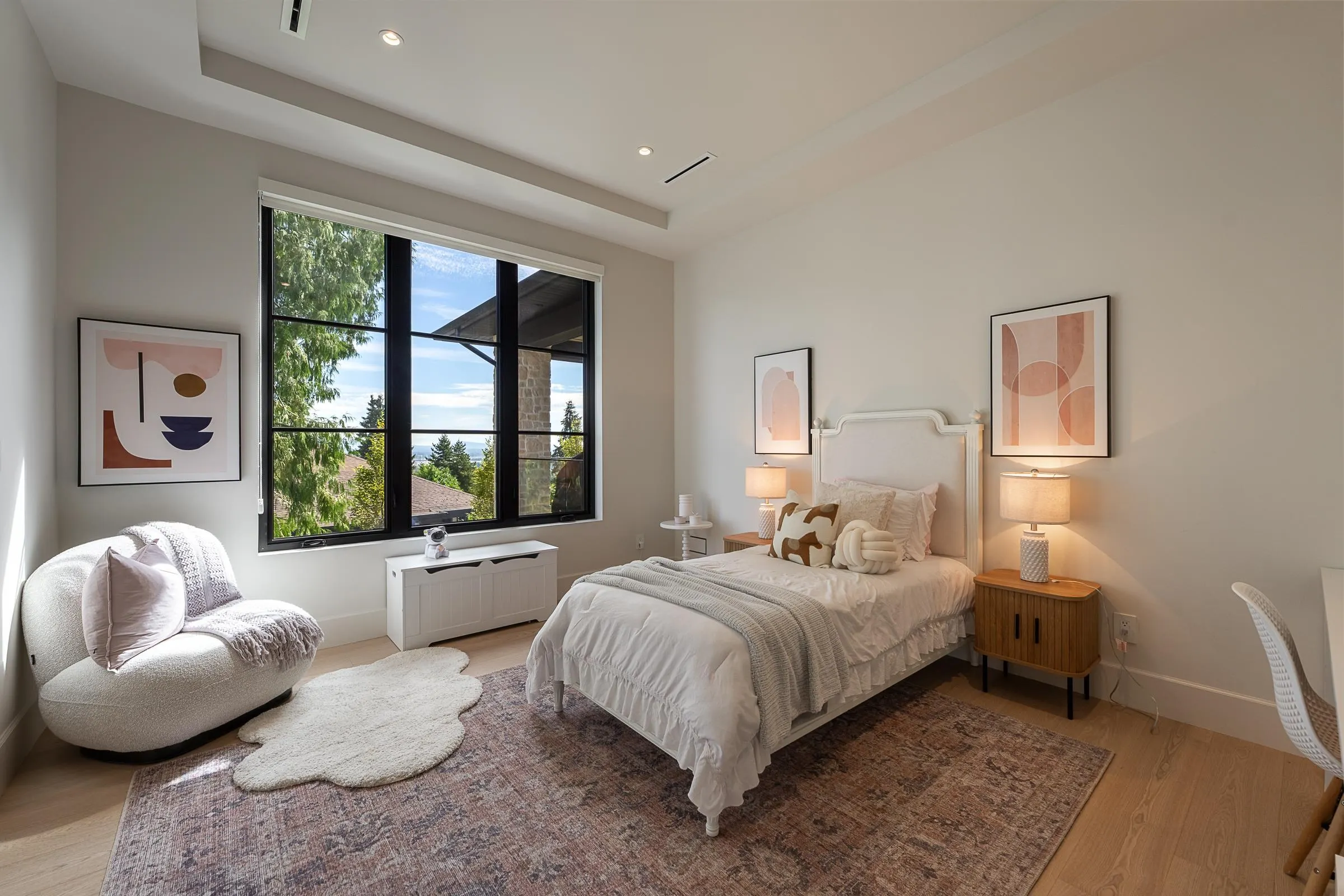 2976 Lazy A Street