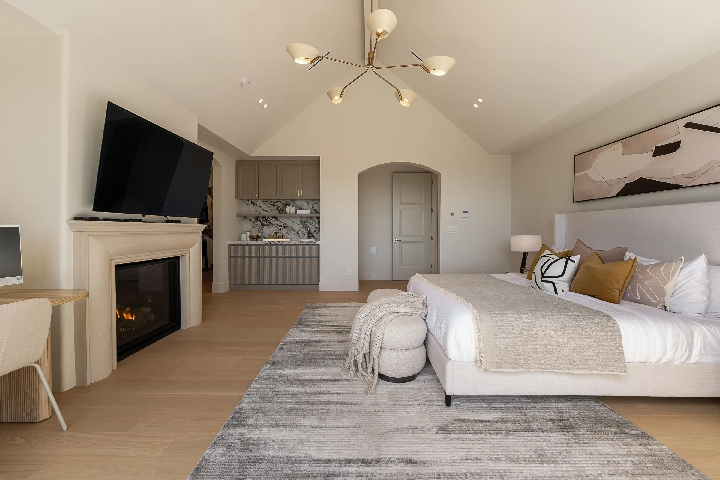 2976 Lazy A Street