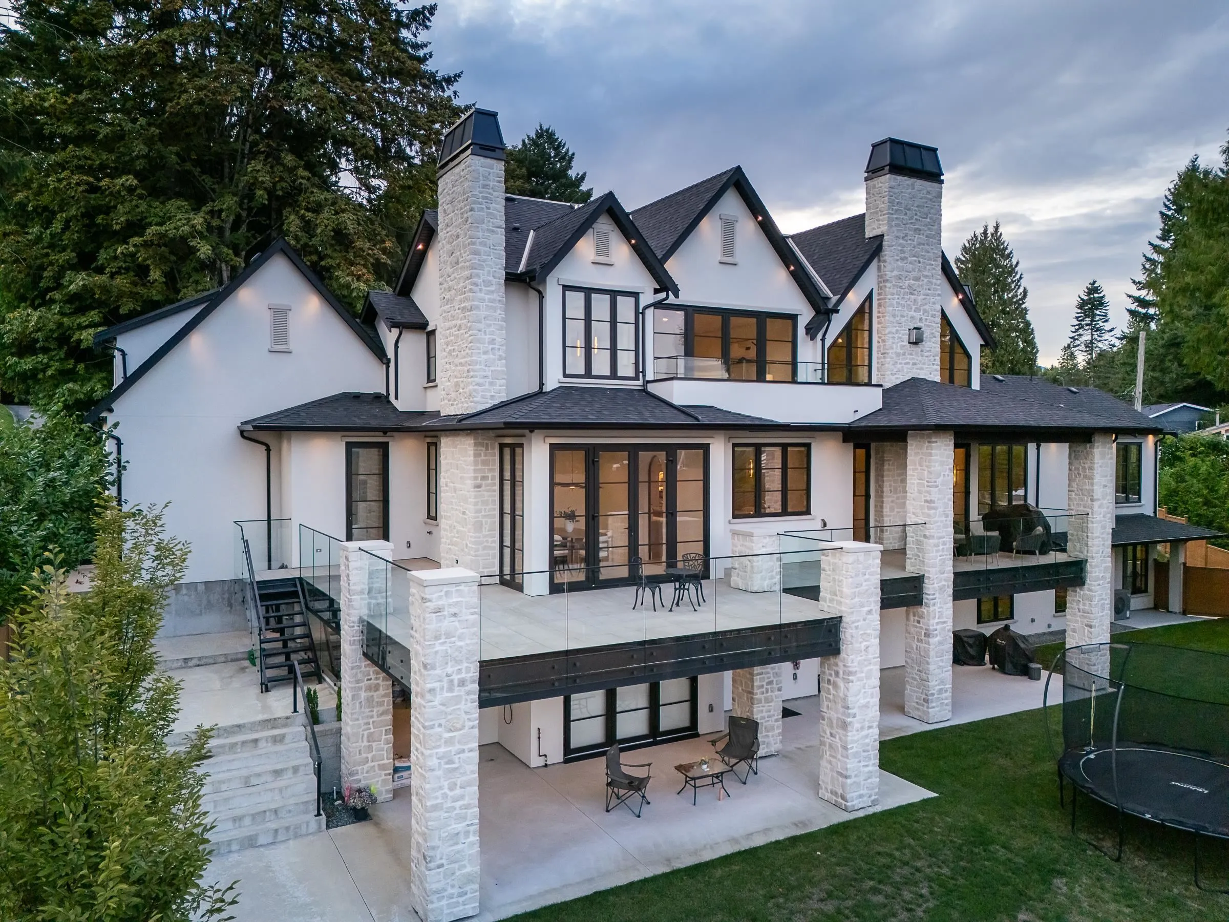 2976 Lazy A Street