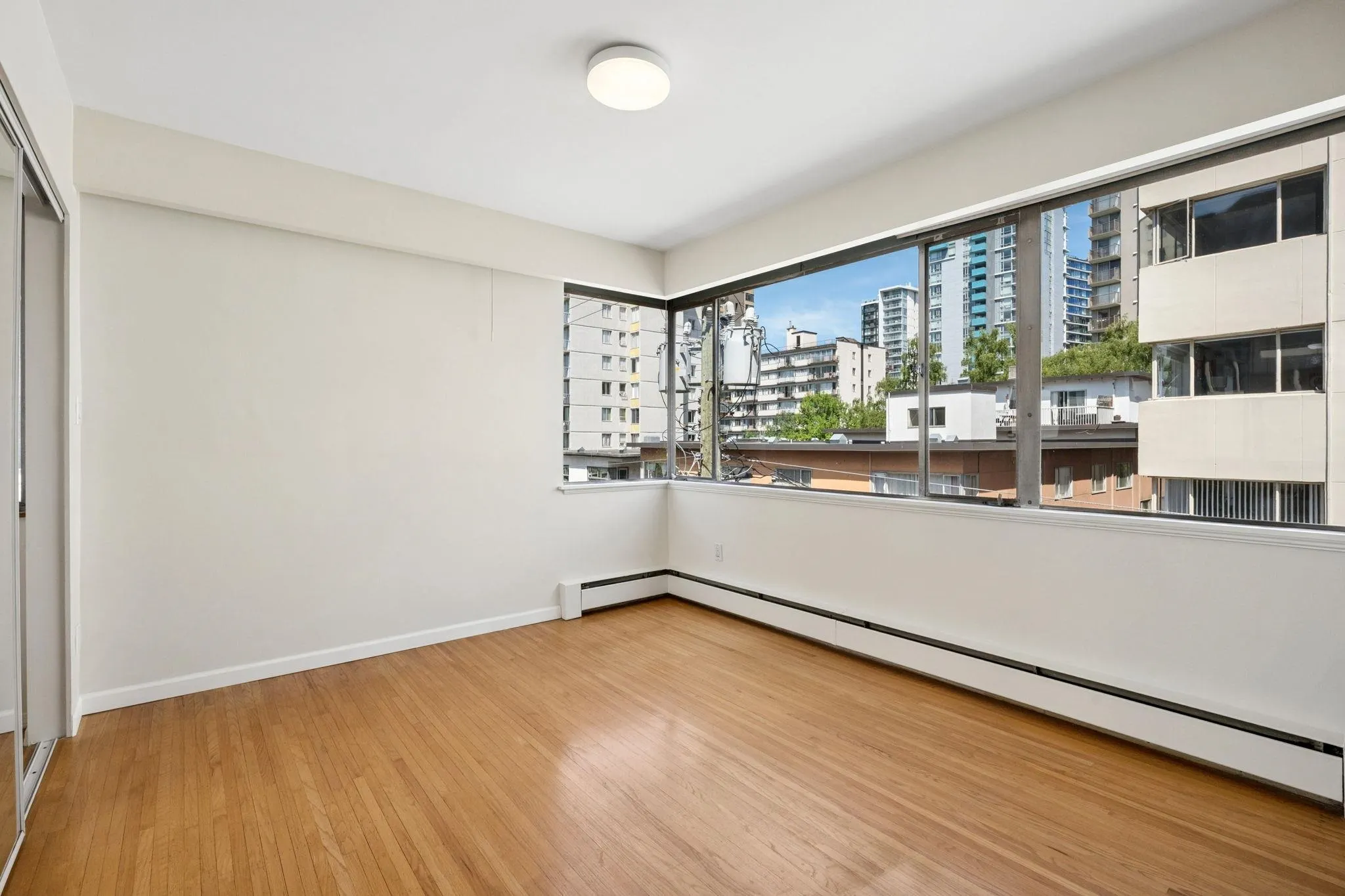 1315 Cardero Street #401