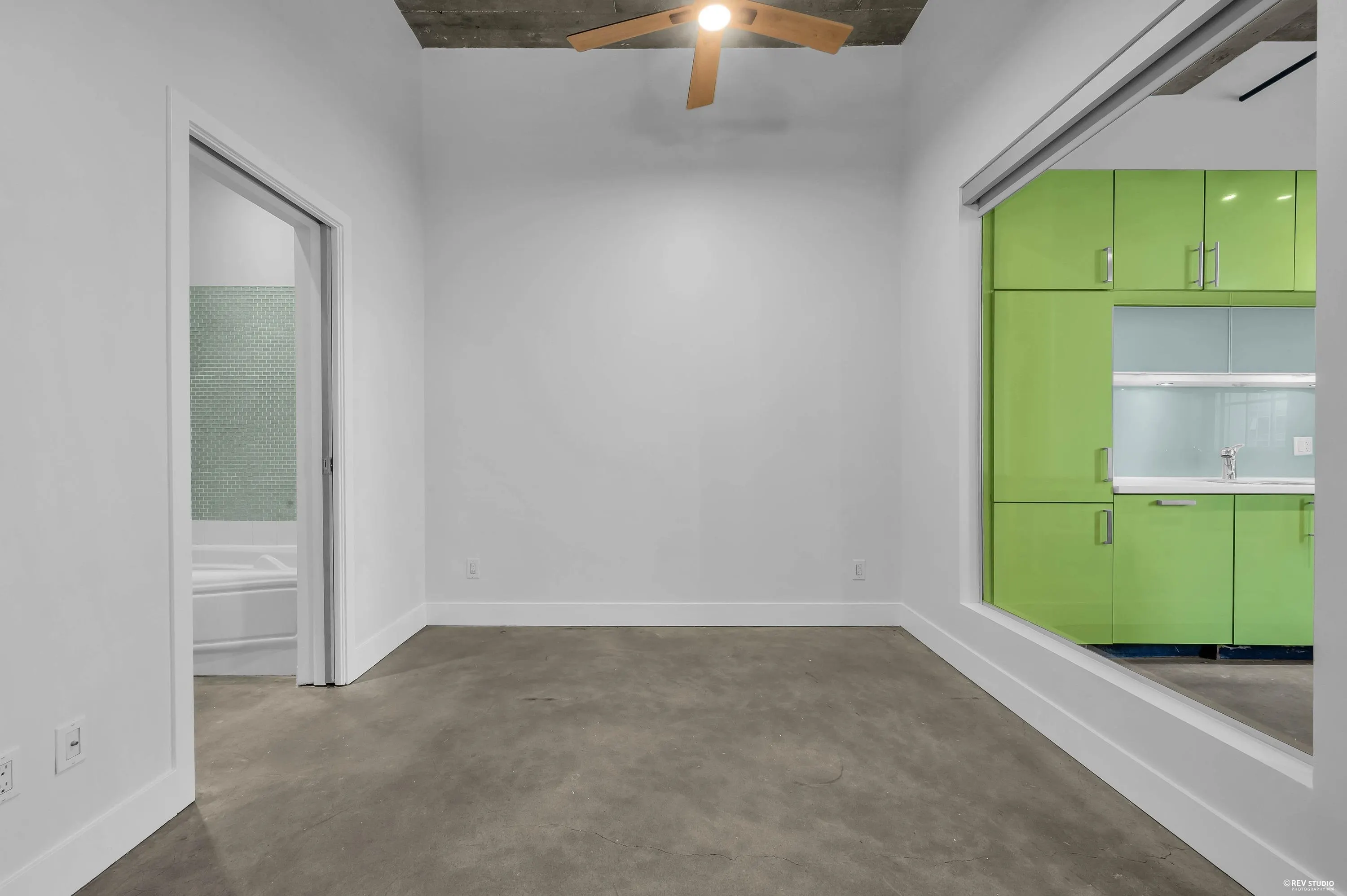 546 Beatty Street #209