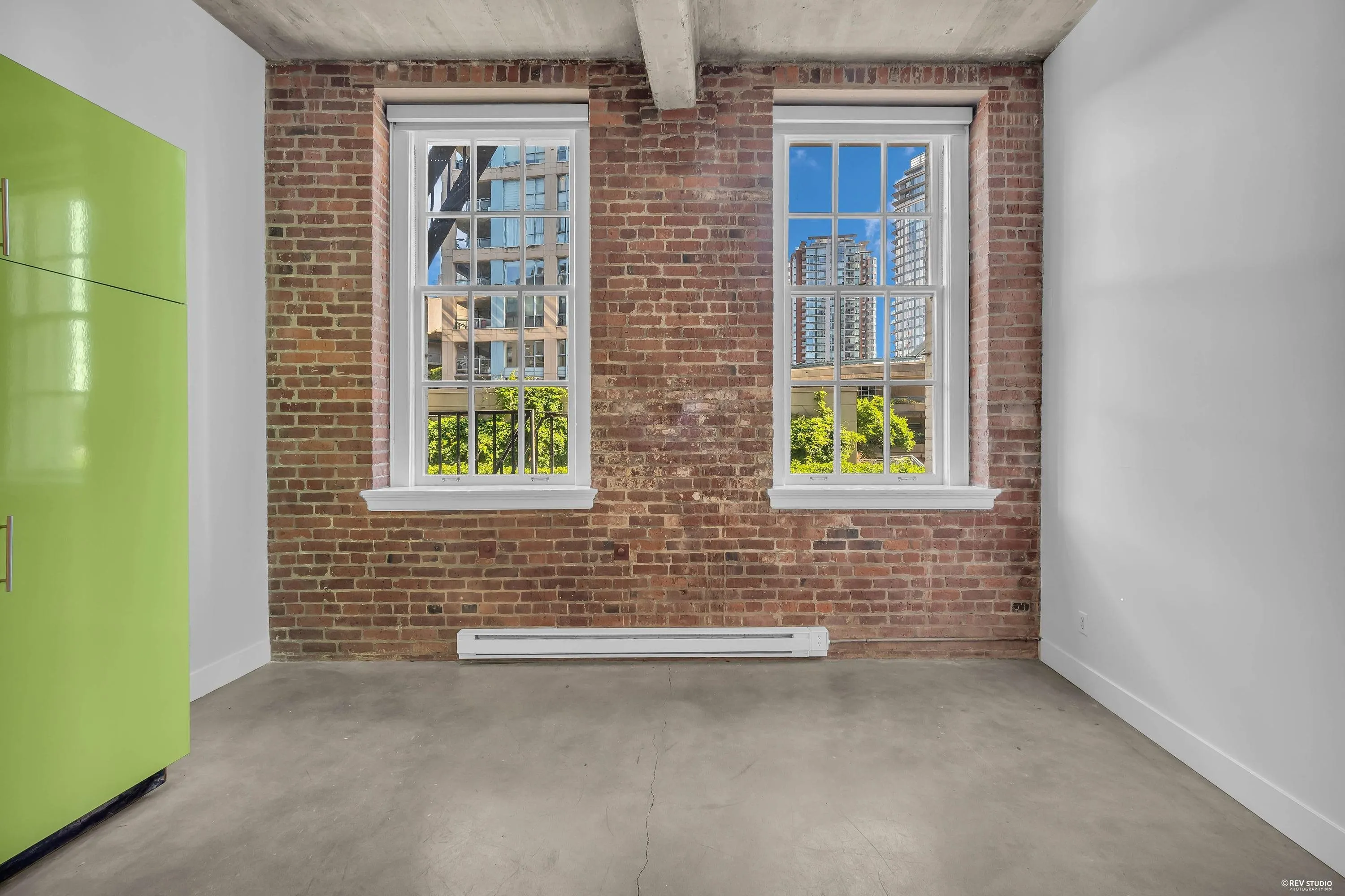 546 Beatty Street #209