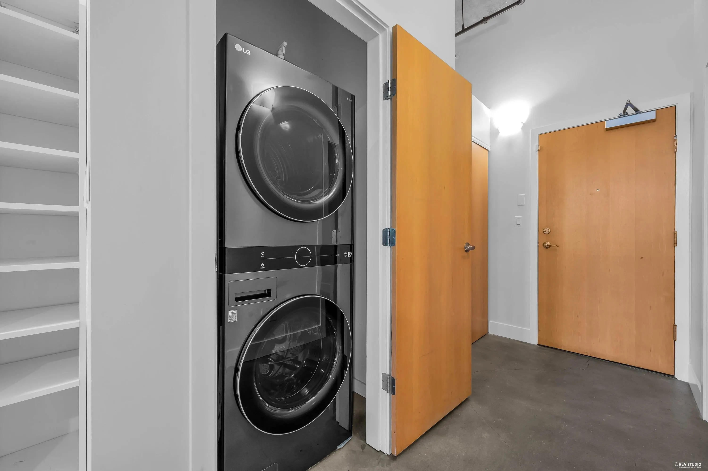 546 Beatty Street #209
