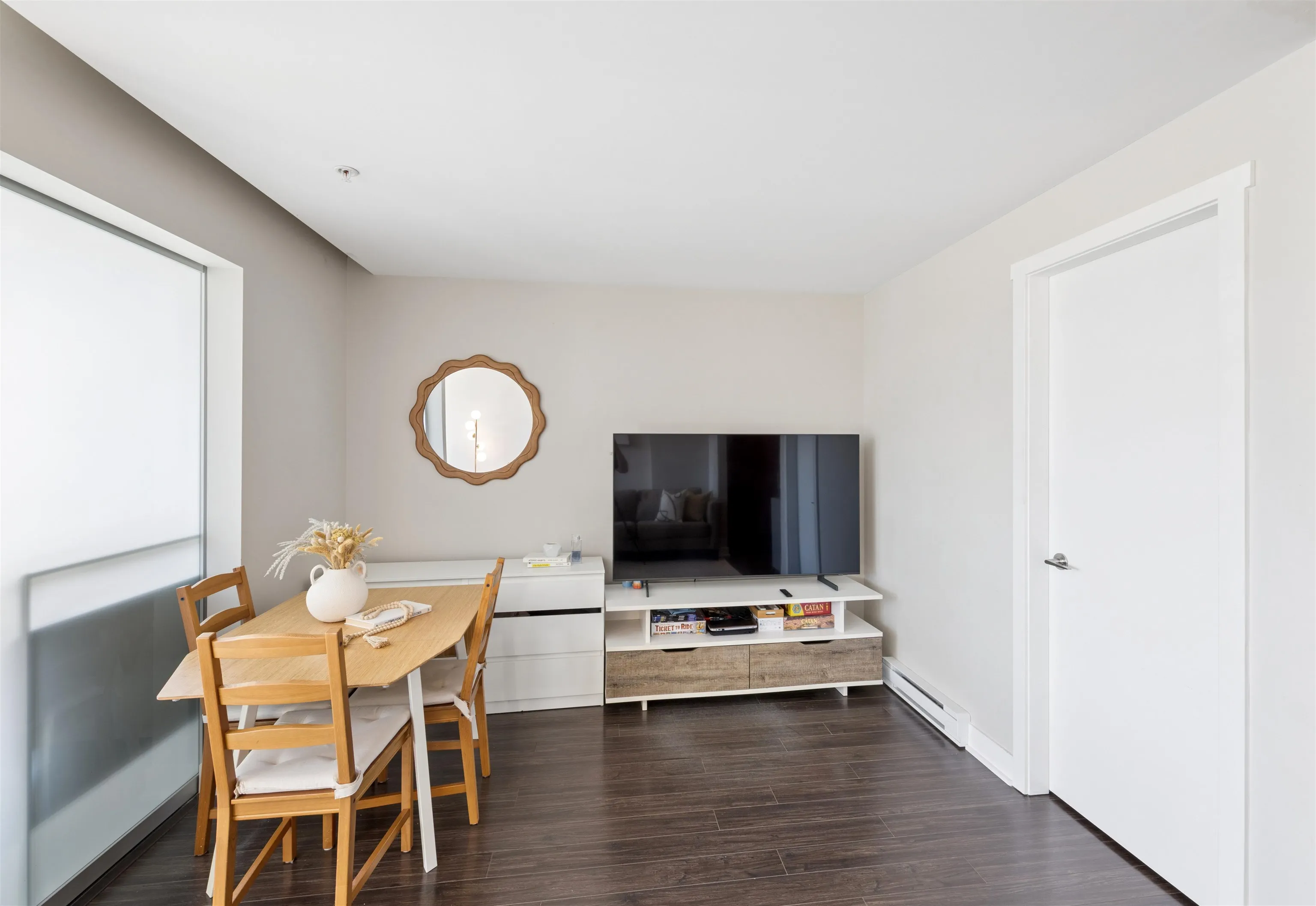 1777 W 7th Avenue #811