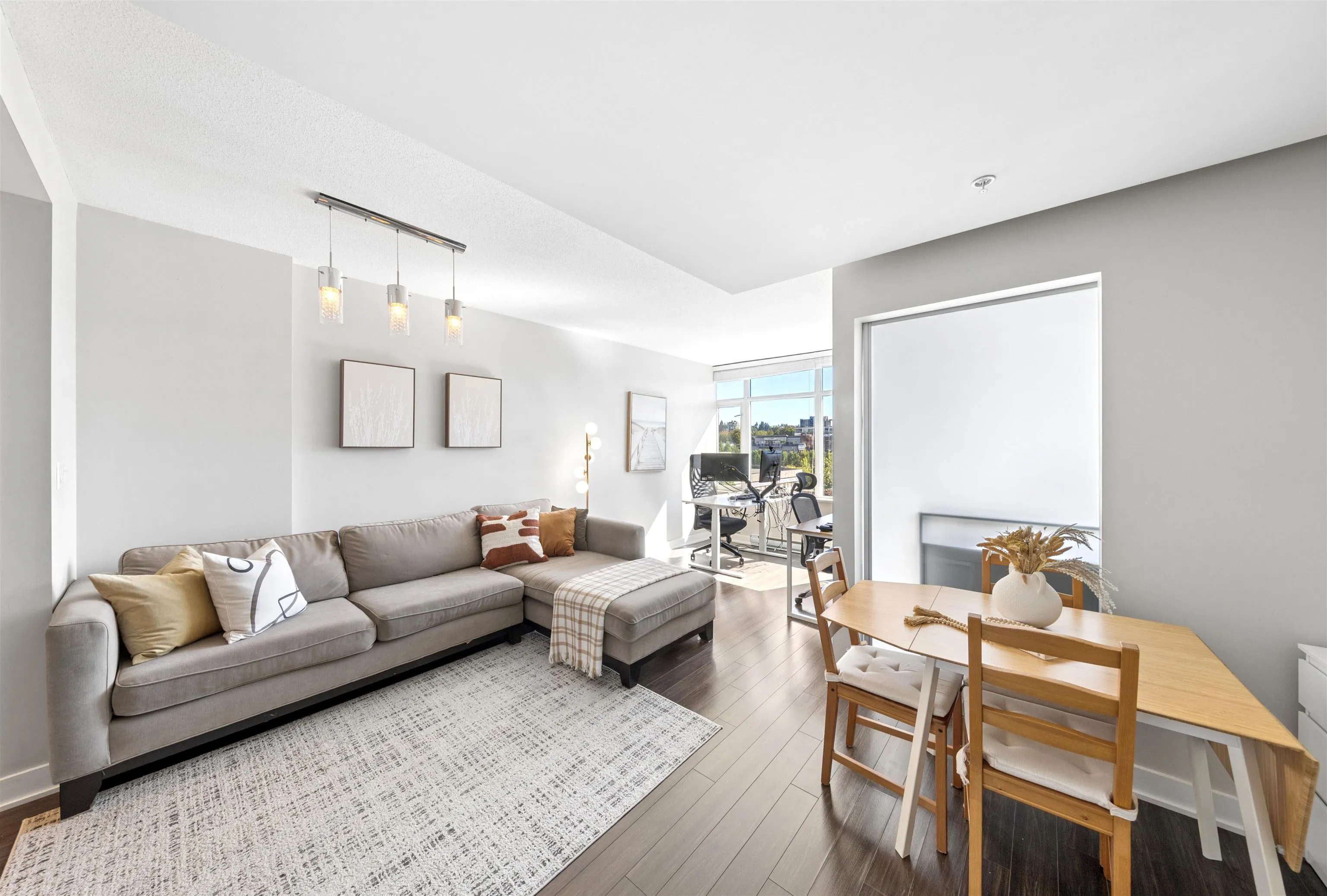 1777 W 7th Avenue #811