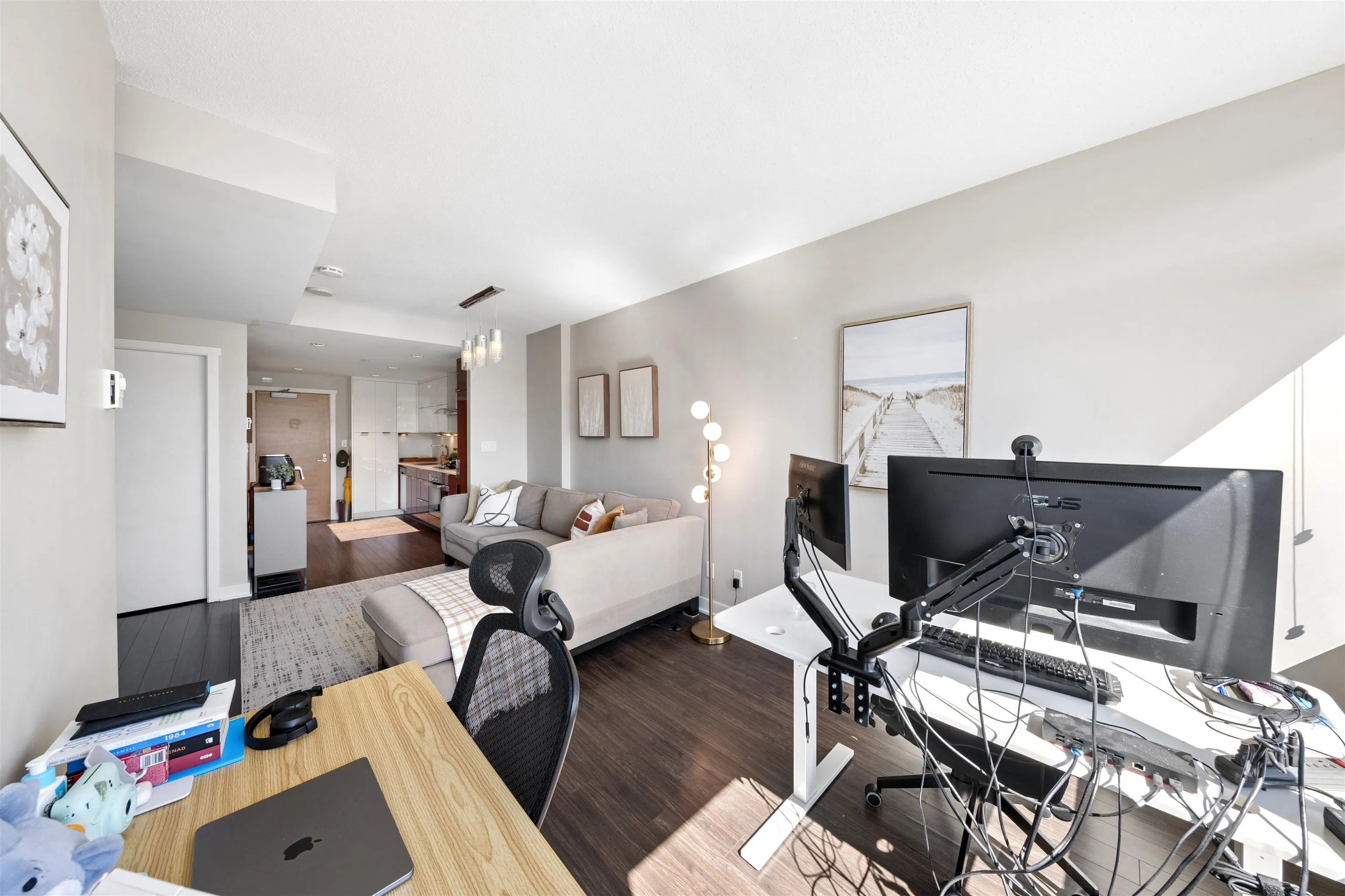 1777 W 7th Avenue #811