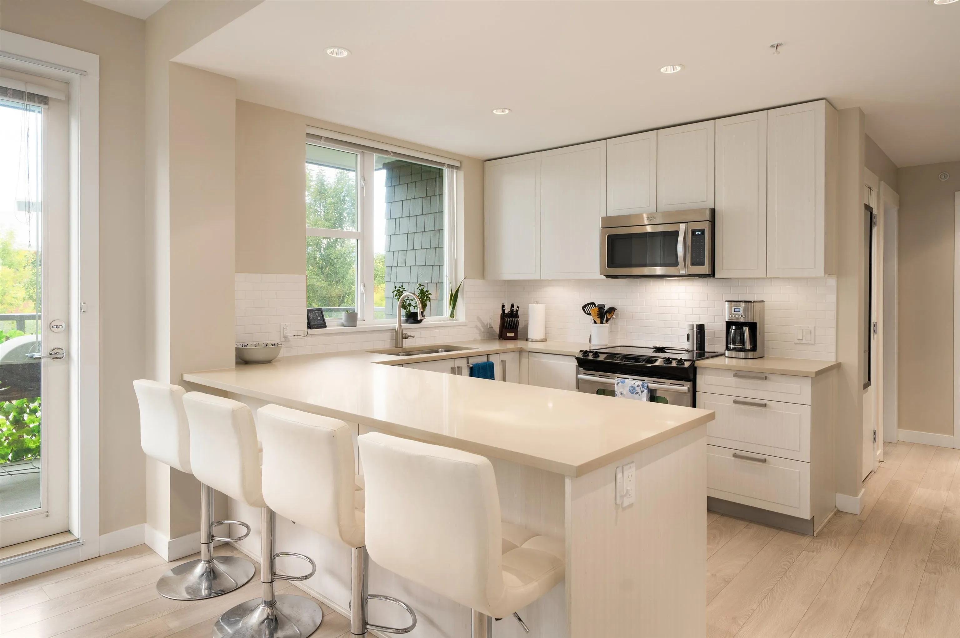 550 Seaborne Place #211