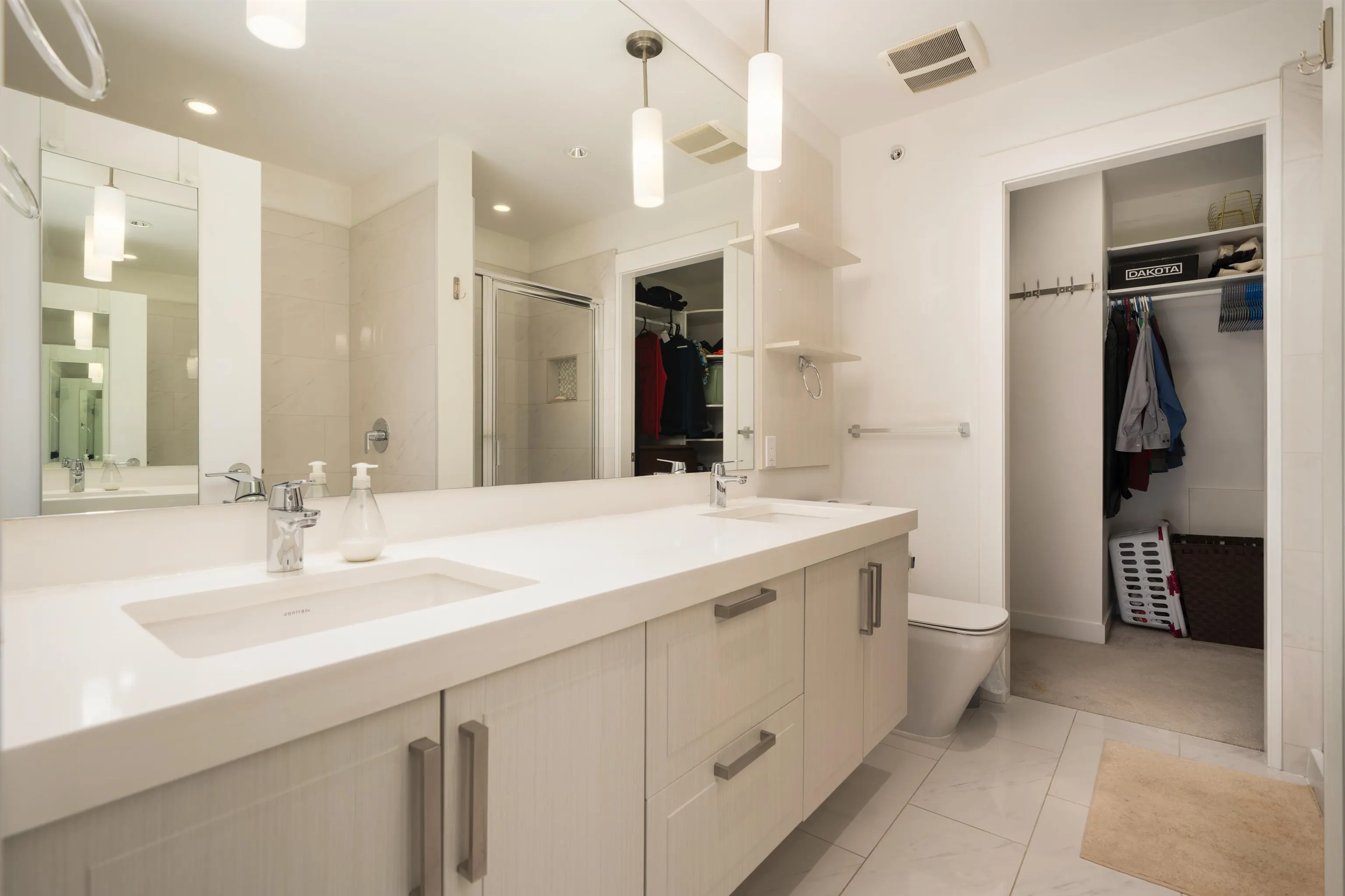 550 Seaborne Place #211