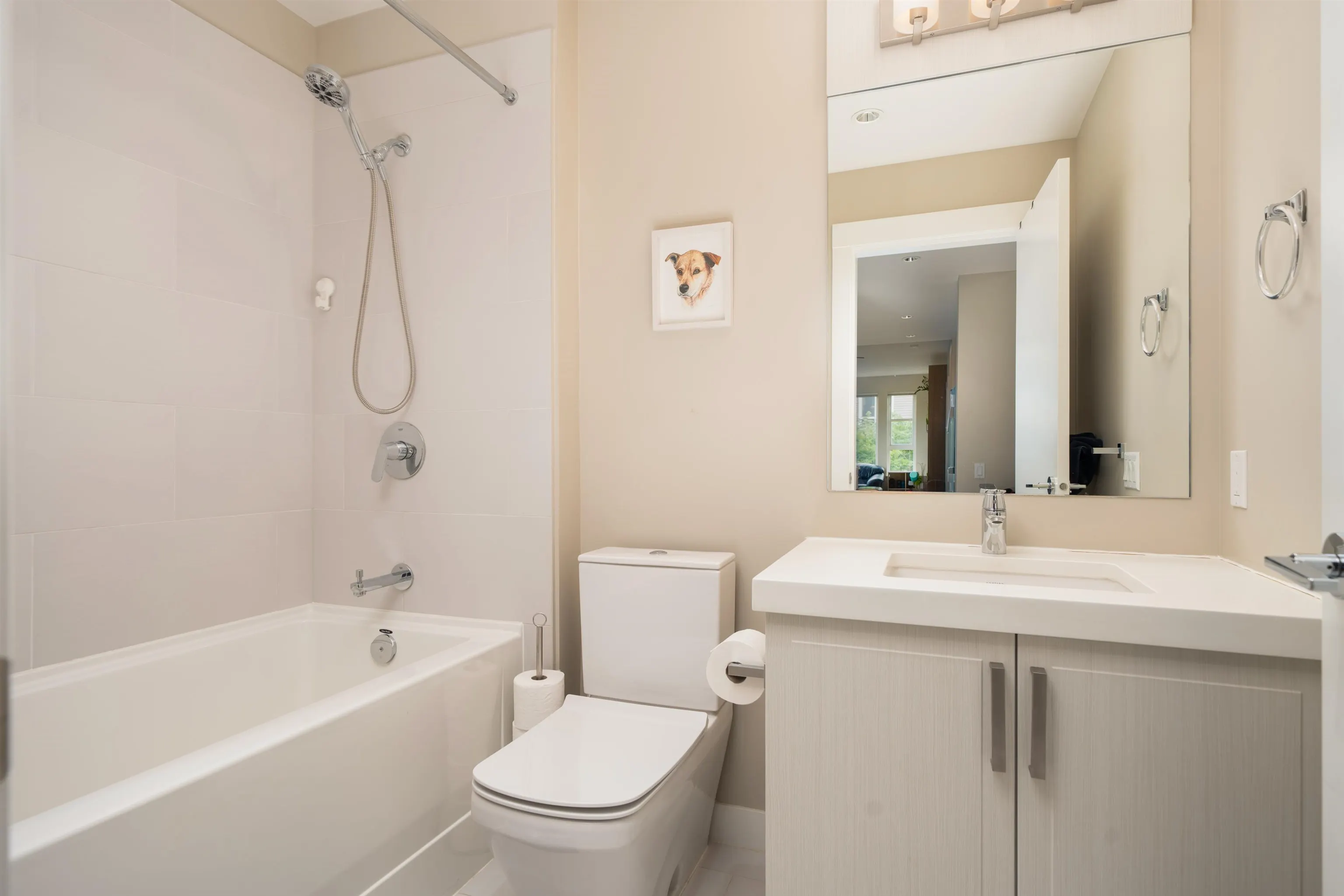 550 Seaborne Place #211
