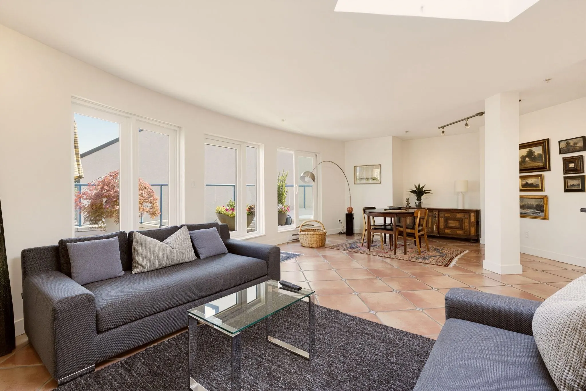 1038 W 7th Avenue #P1
