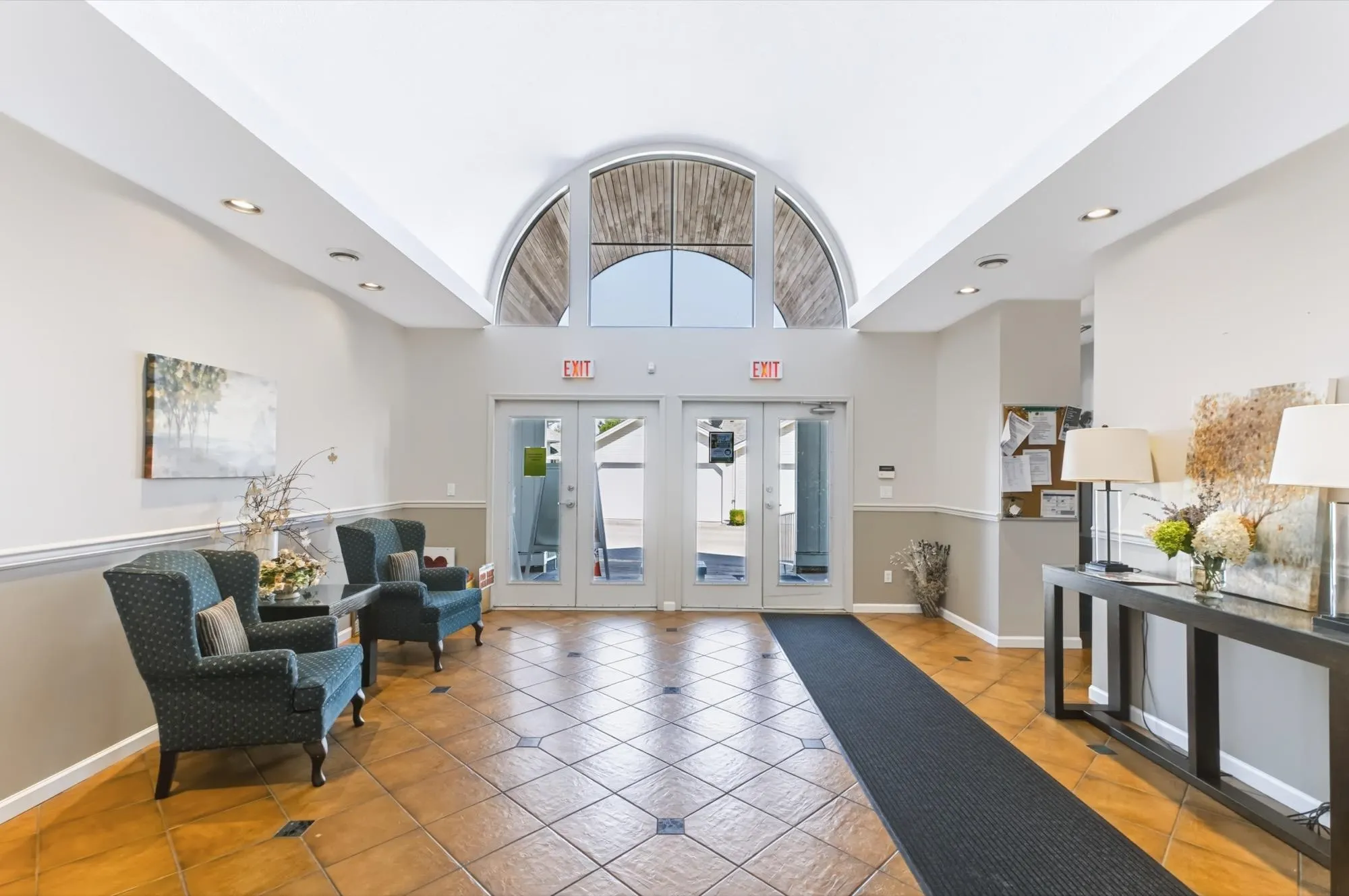 9208 208 Street #18