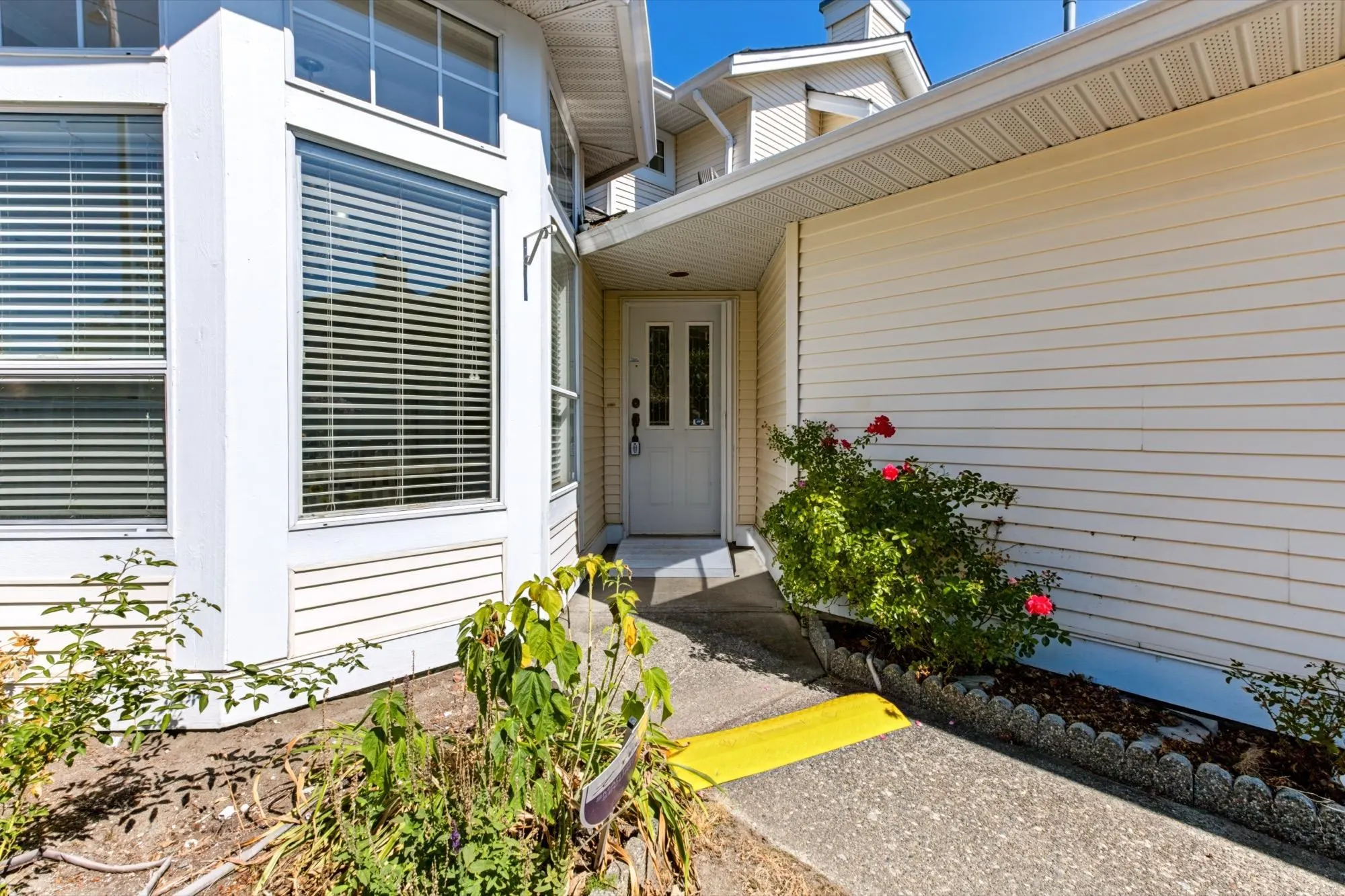 9208 208 Street #18