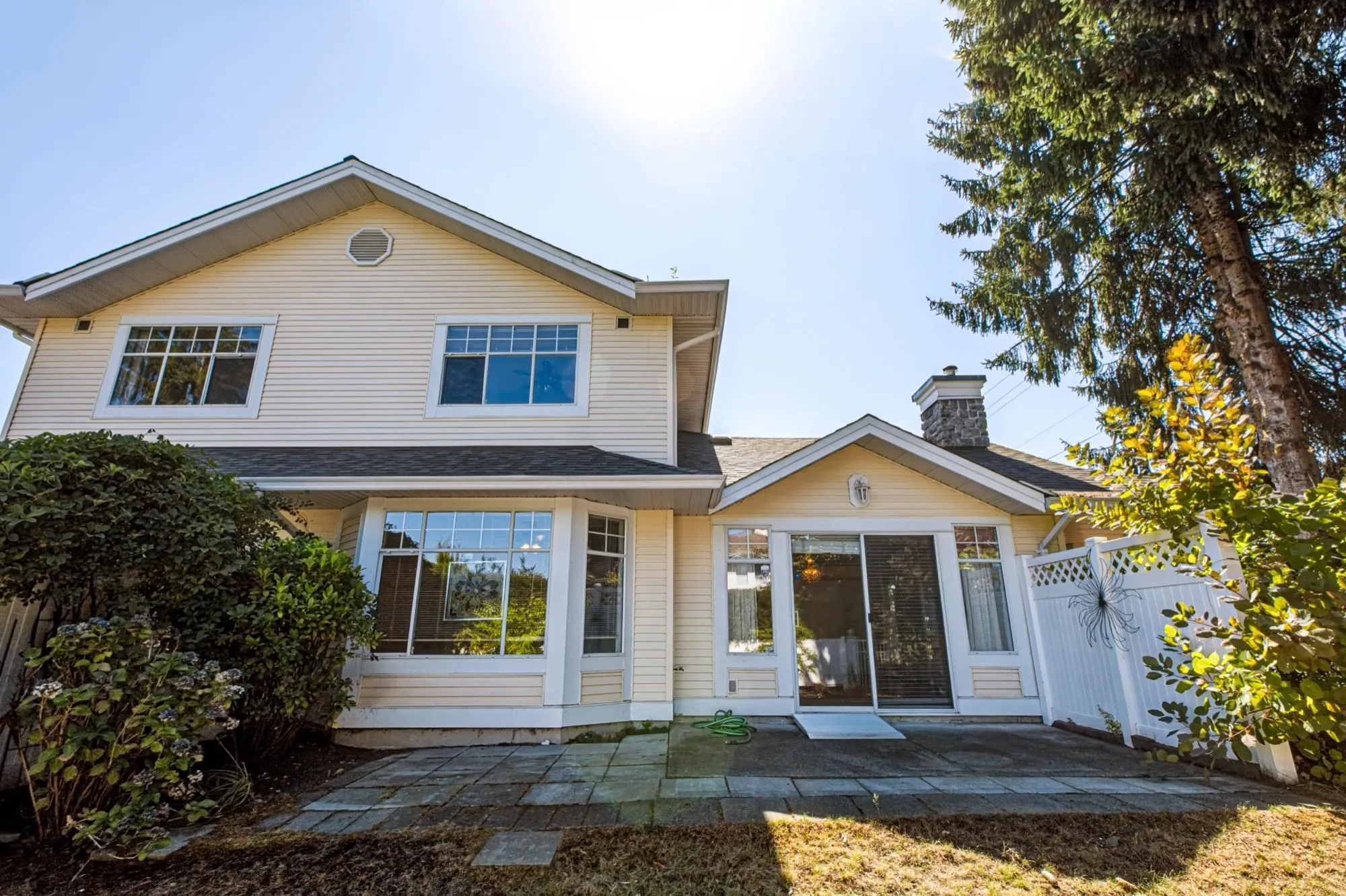 9208 208 Street #18