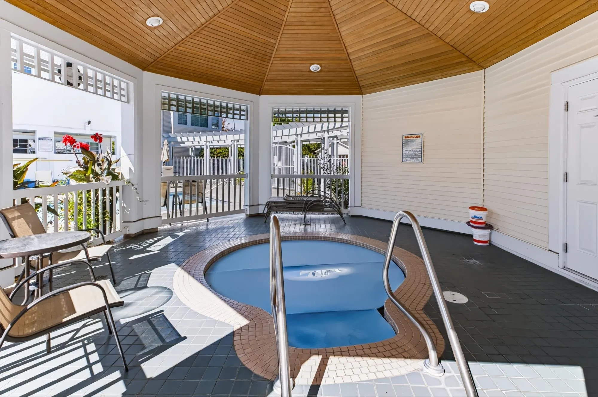 9208 208 Street #18