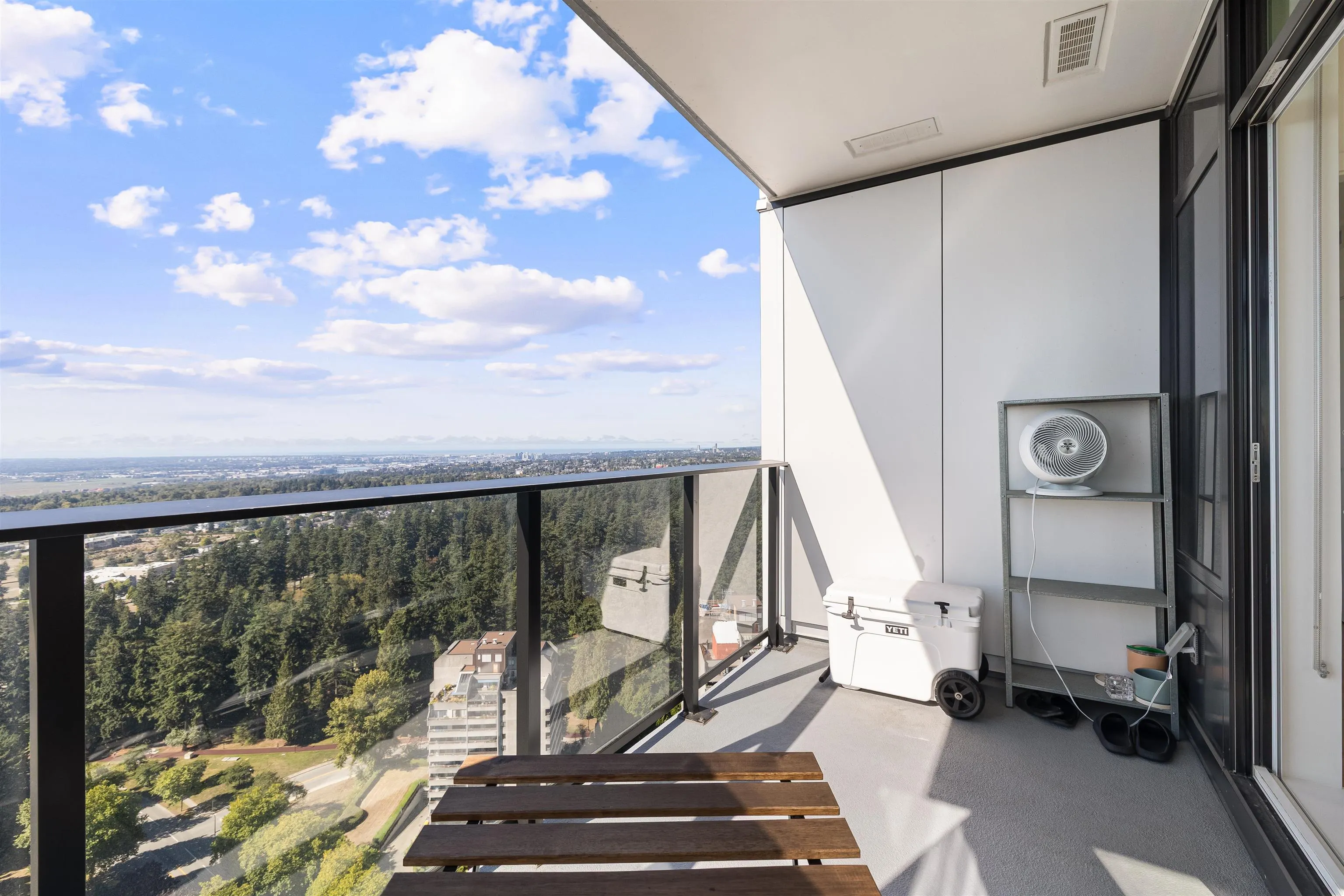 6468 Willingdon Avenue #3201