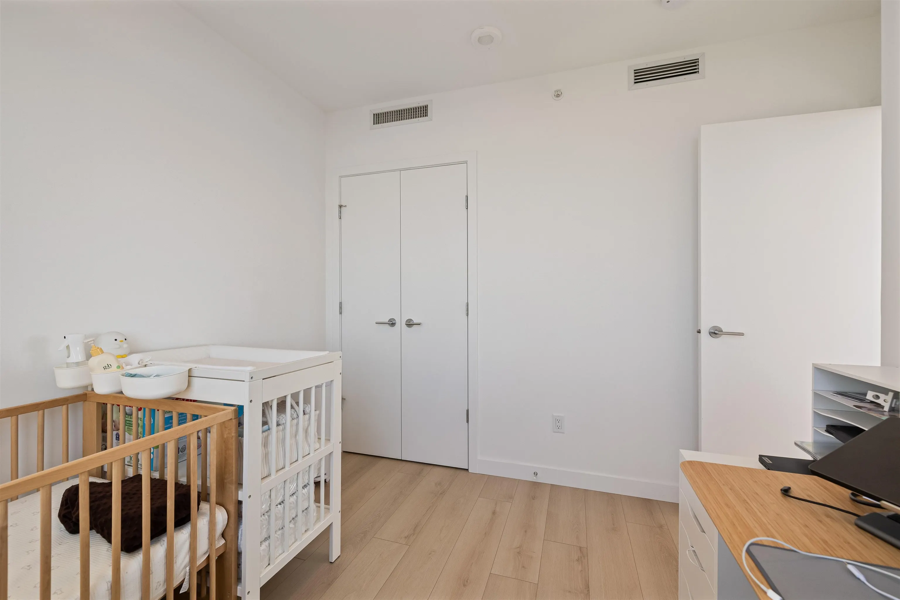 6468 Willingdon Avenue #3201