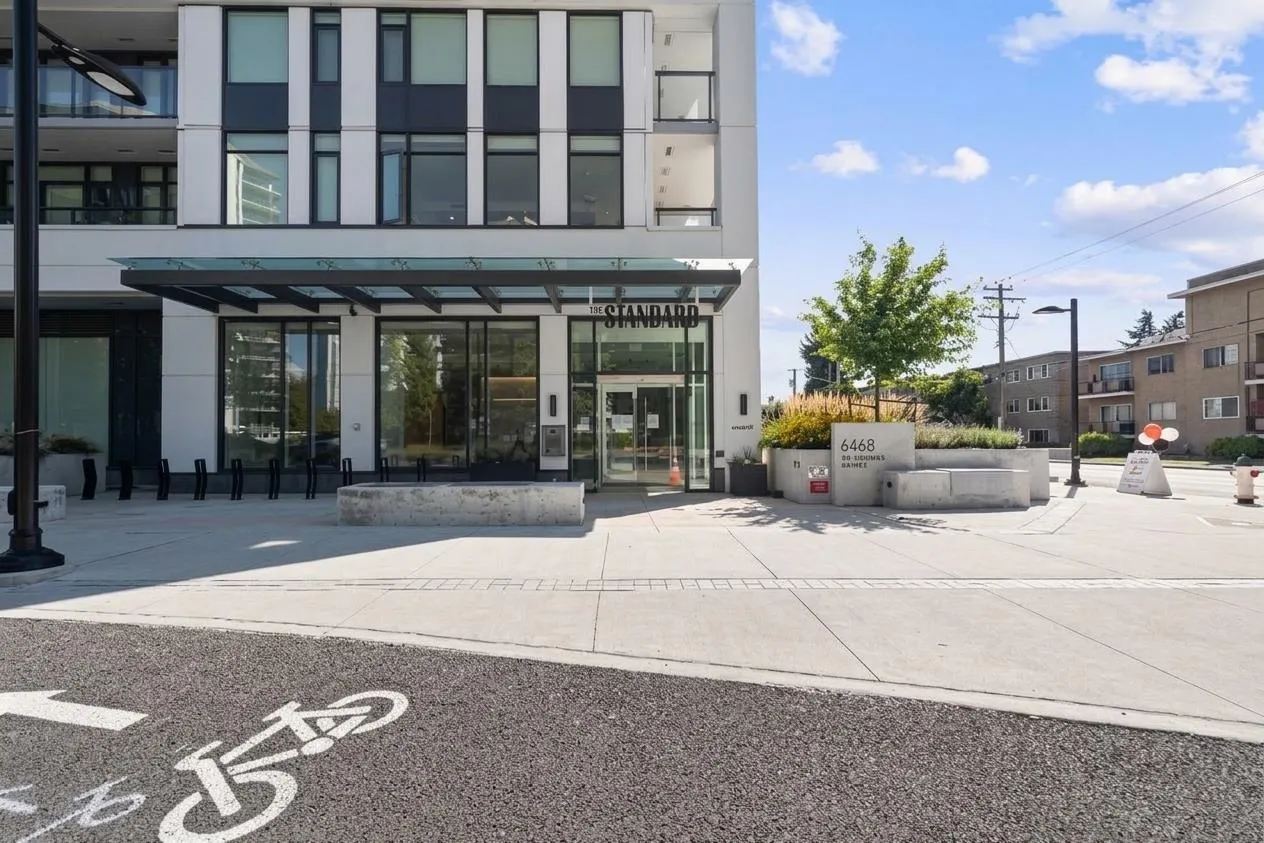 6468 Willingdon Avenue #3201
