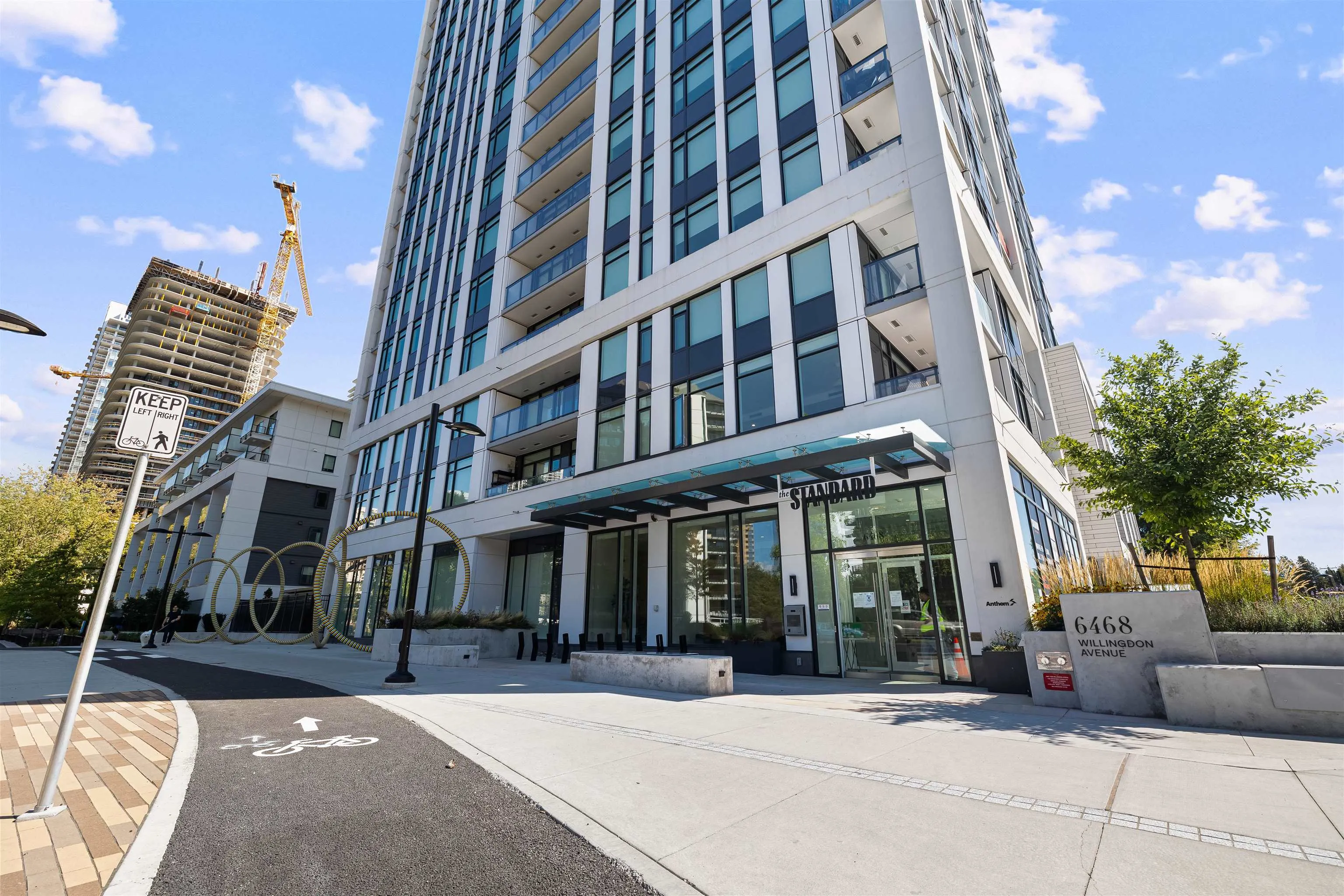 6468 Willingdon Avenue #3201