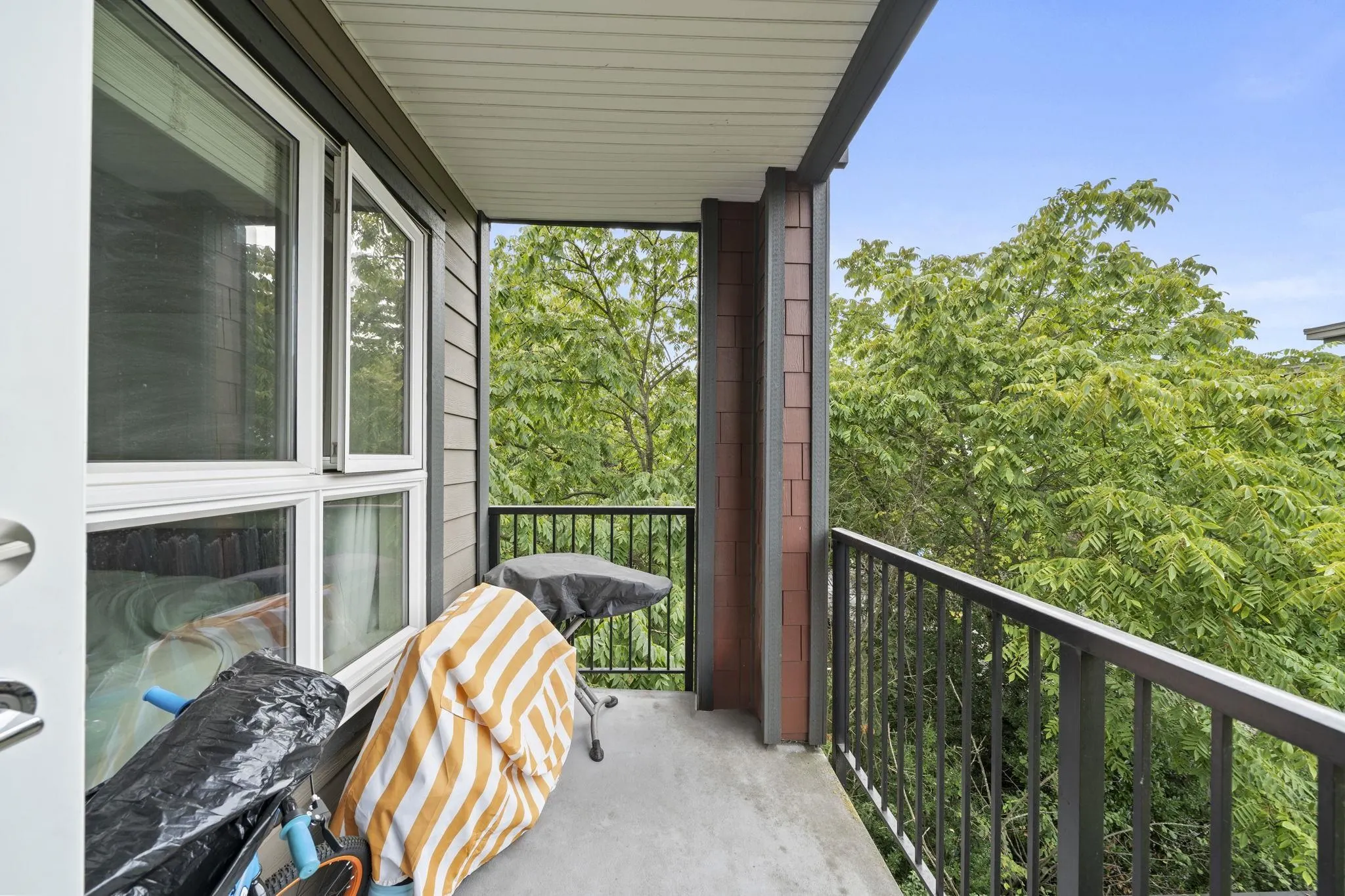 2351 Kelly Avenue #308