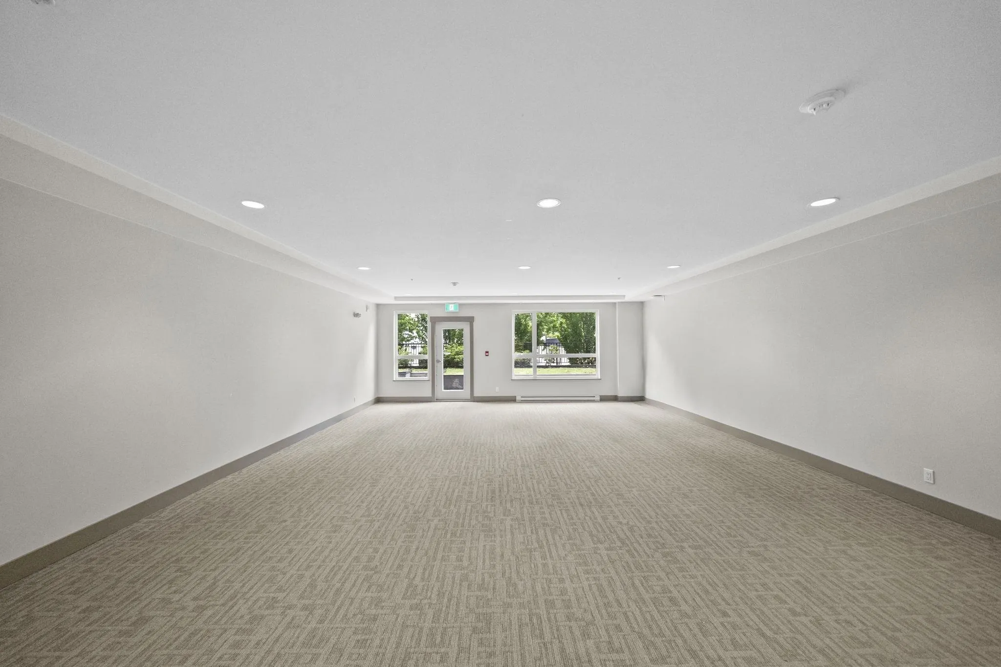 2351 Kelly Avenue #308