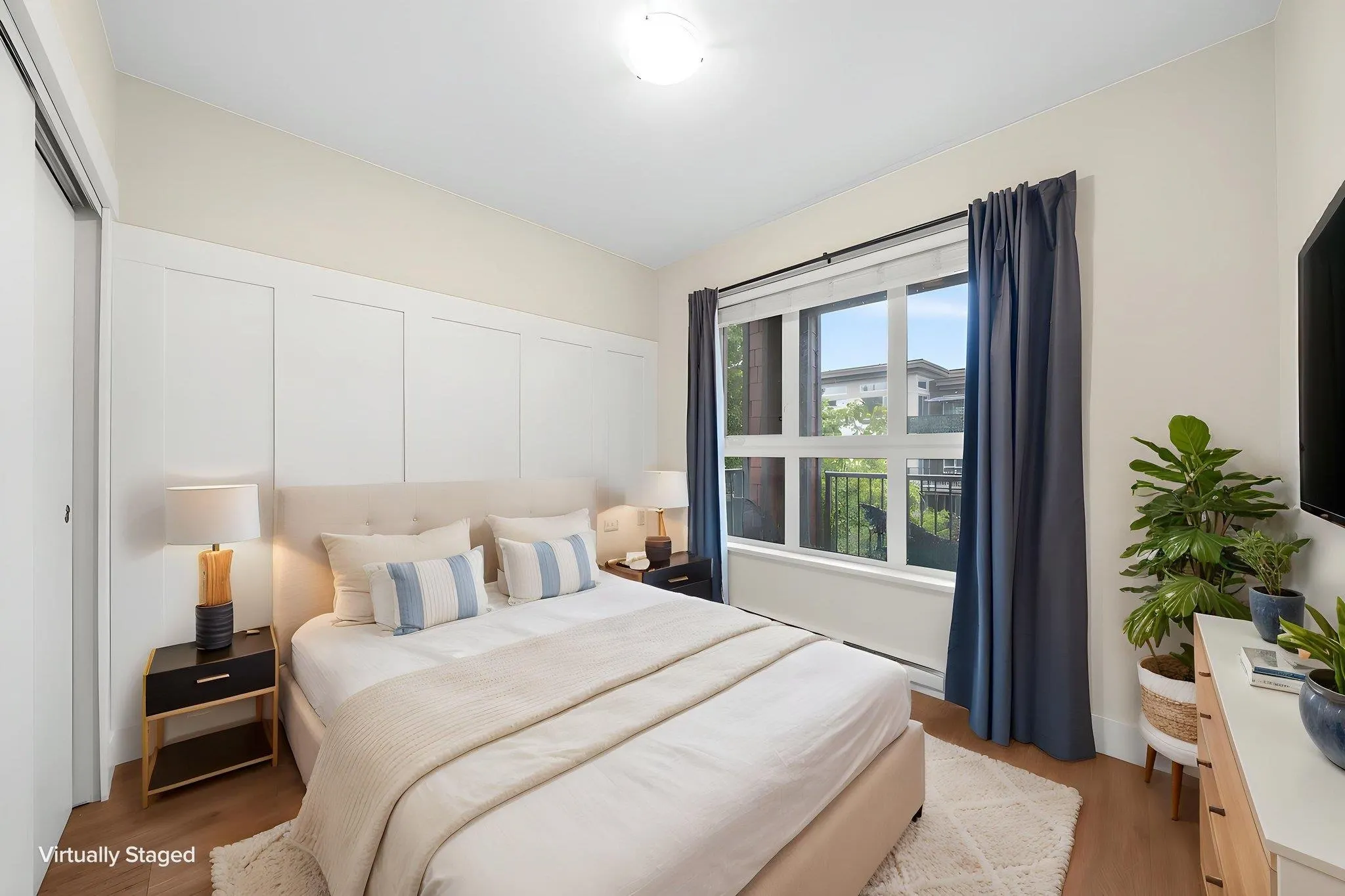 2351 Kelly Avenue #308