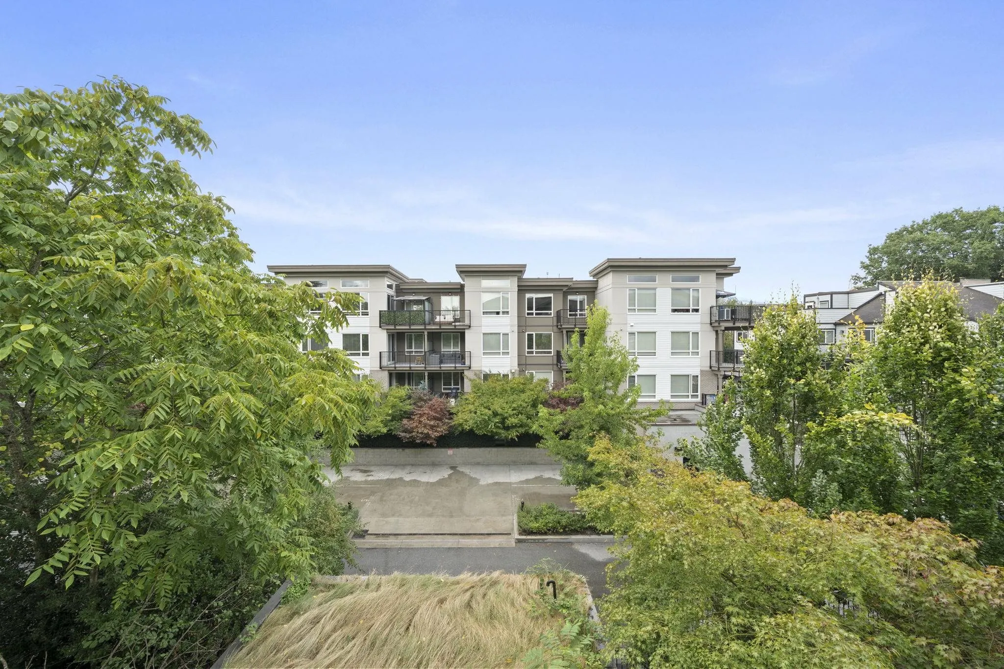 2351 Kelly Avenue #308
