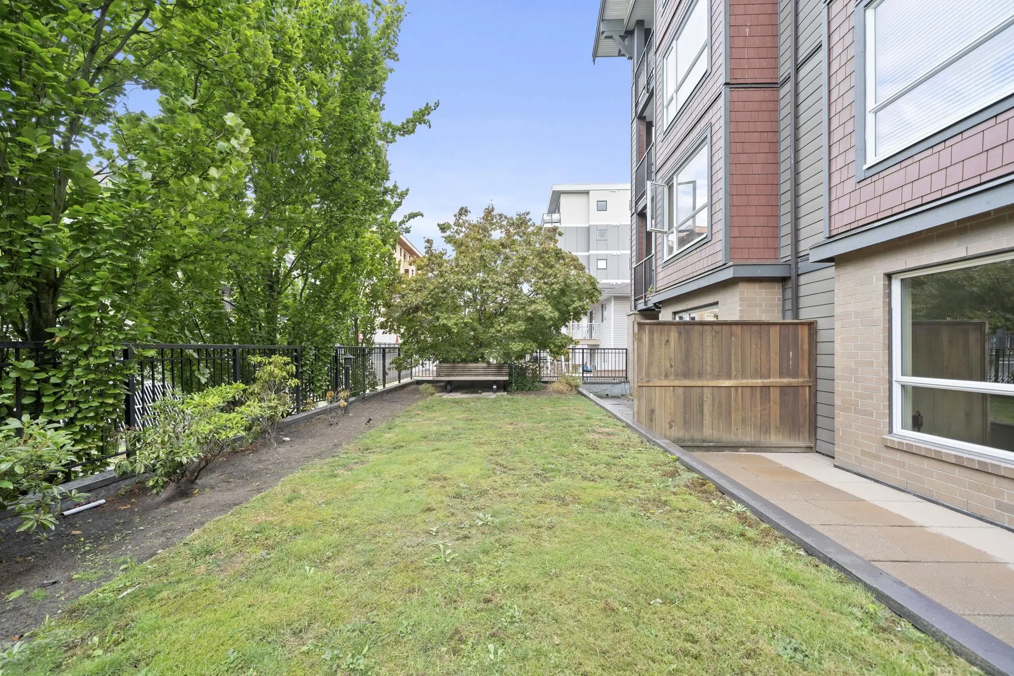 2351 Kelly Avenue #308
