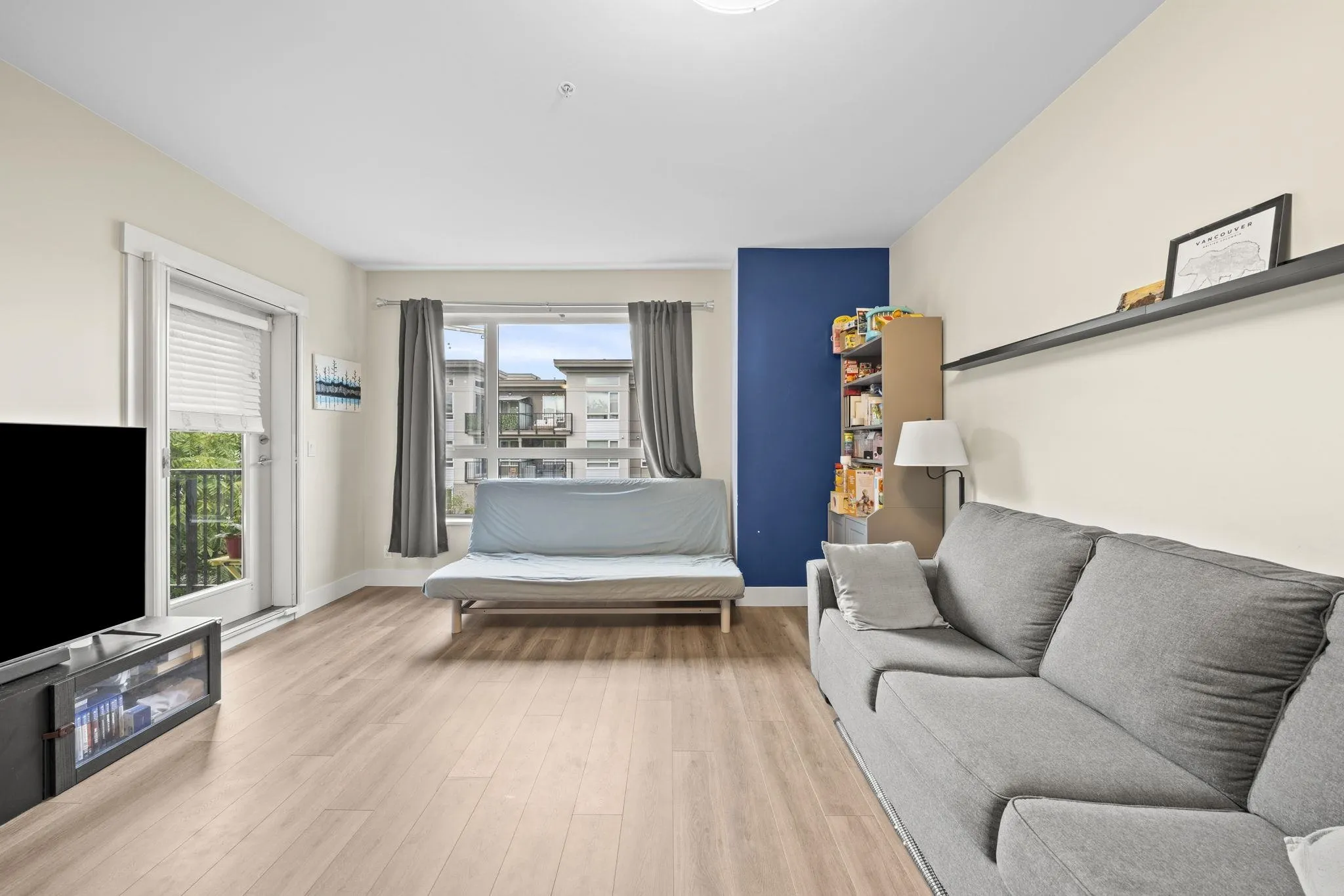 2351 Kelly Avenue #308
