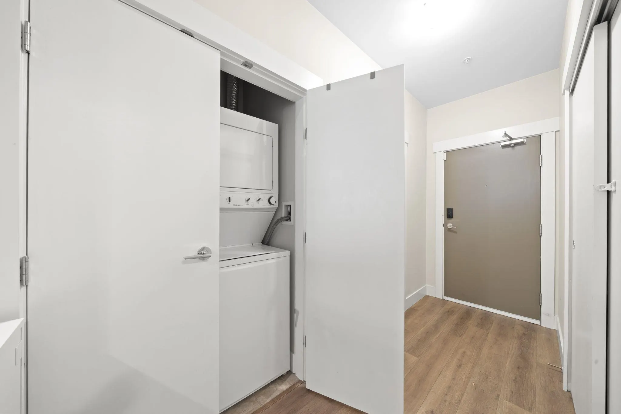 2351 Kelly Avenue #308