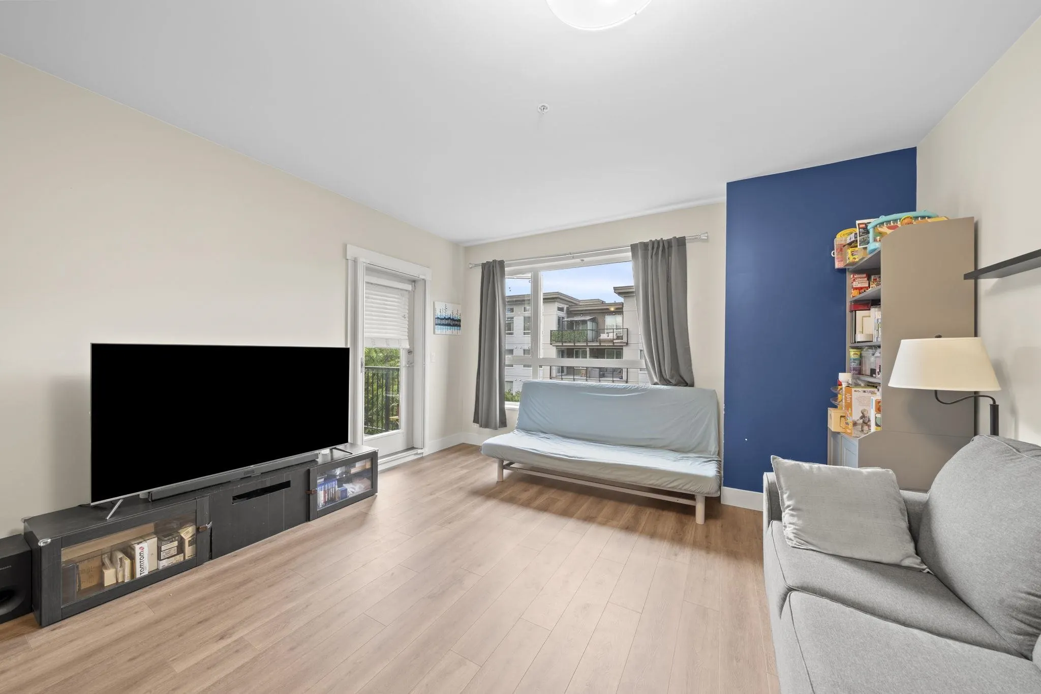 2351 Kelly Avenue #308